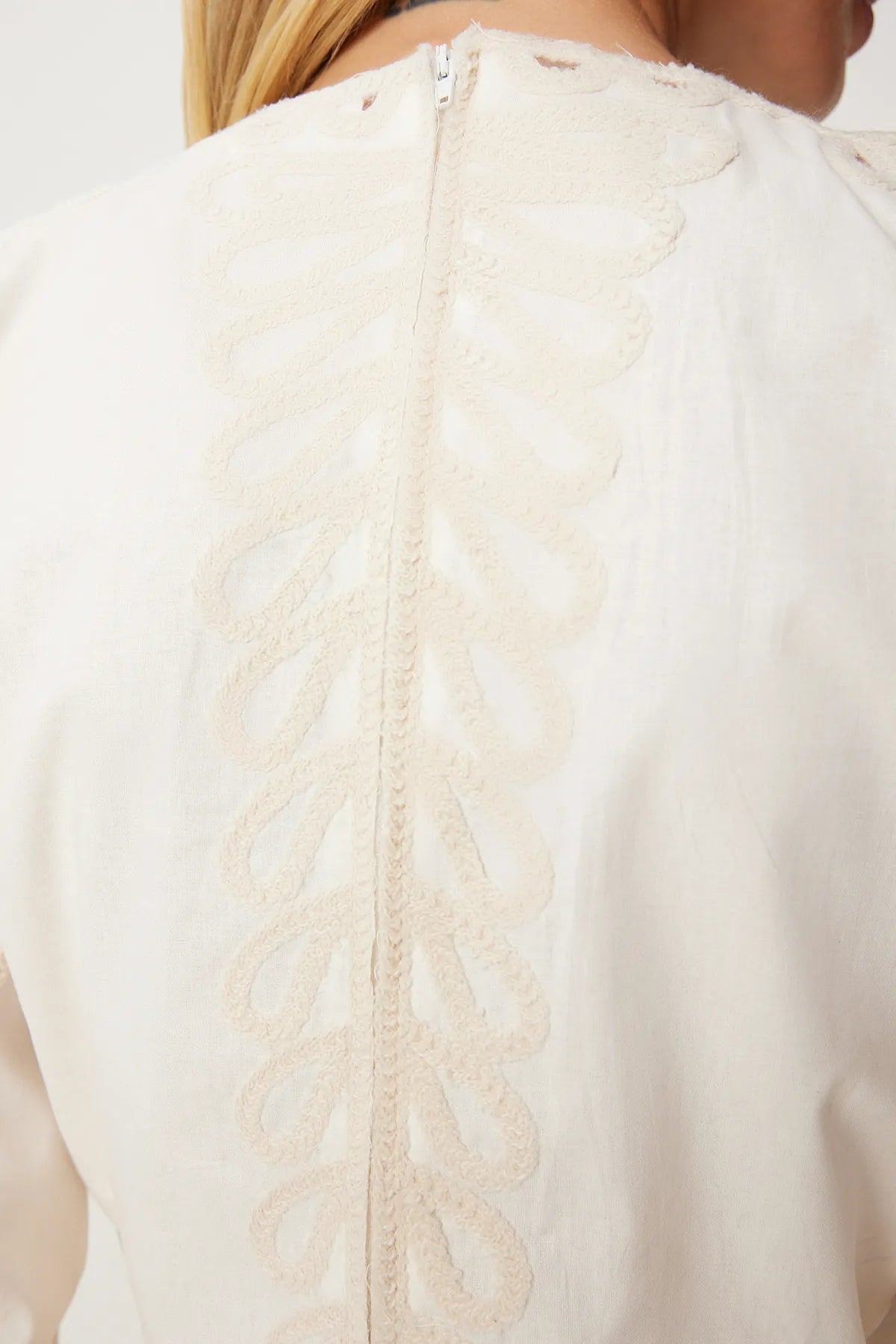 Balloon Sleeve Zippered Crop Blouse | Blouse | November Vibes | Lebbse Balloon Sleeve Zippered Crop Blouse | Blouse | November Vibes | Lebbse