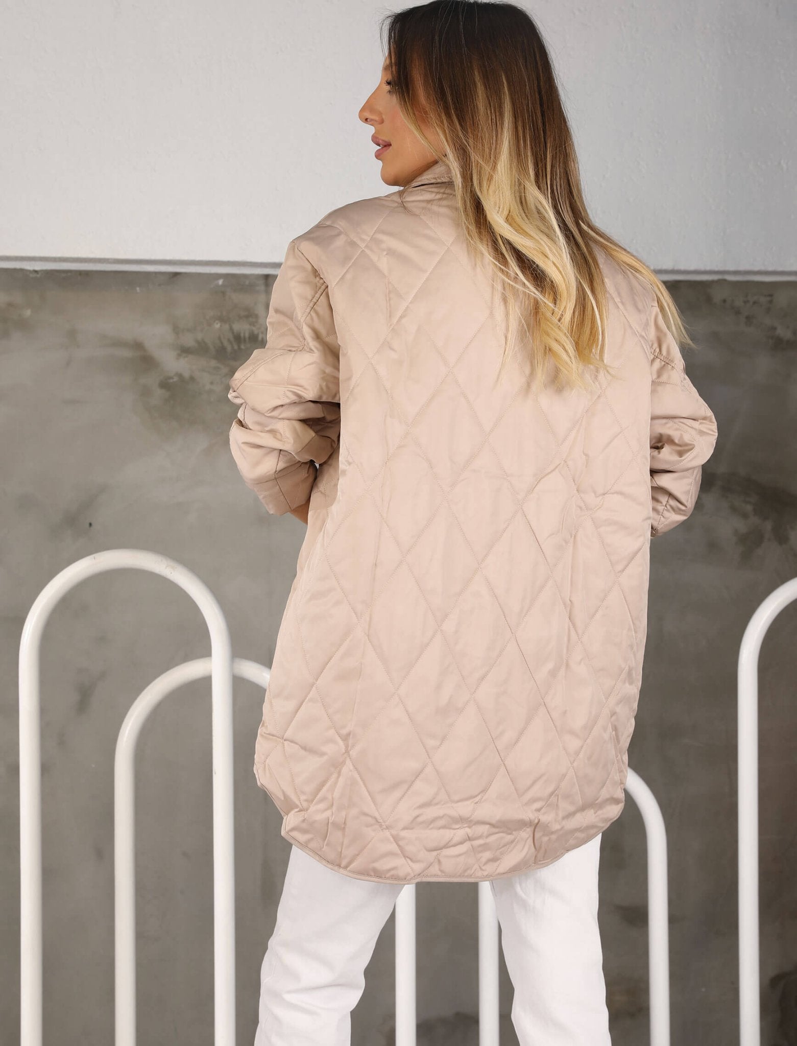 BEIGE QUILTED SHIRT - Lebbse