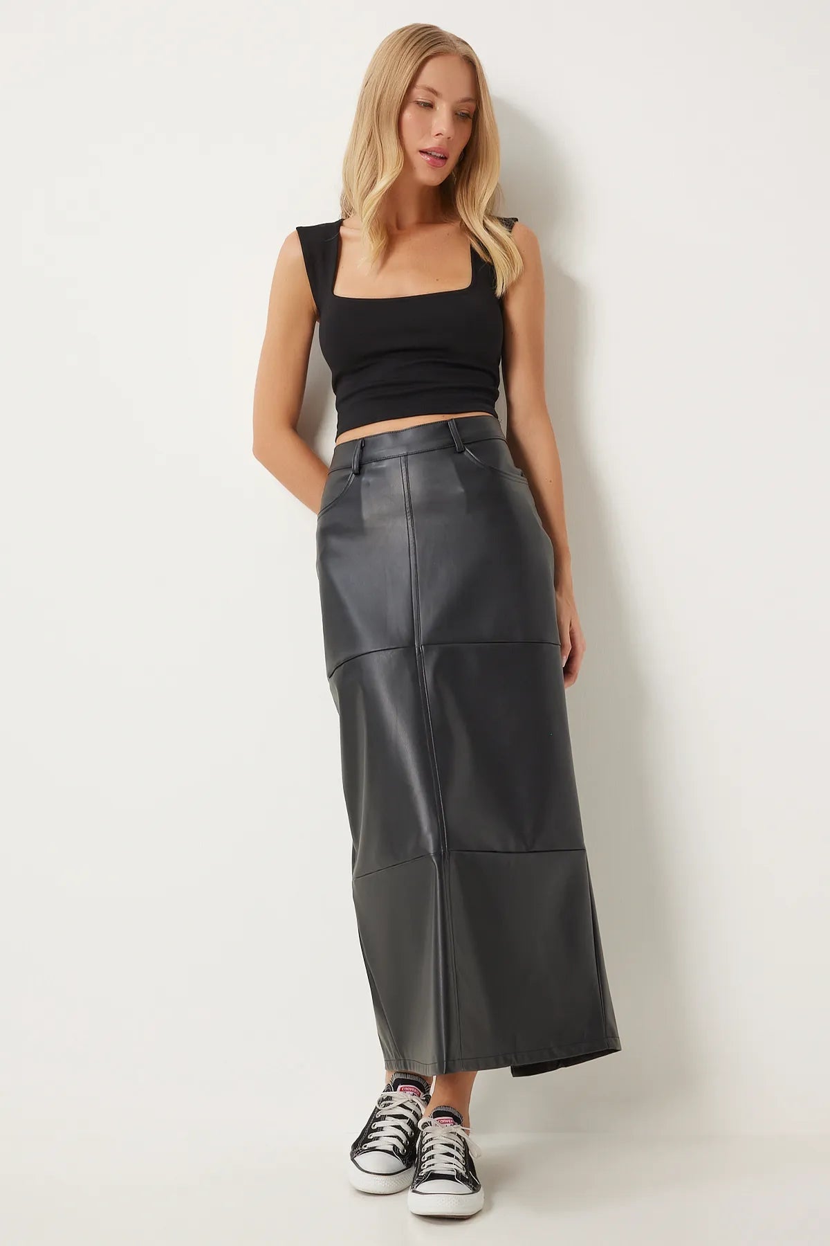 Black Slit Faux Leather Pencil Skirt - Lebbse