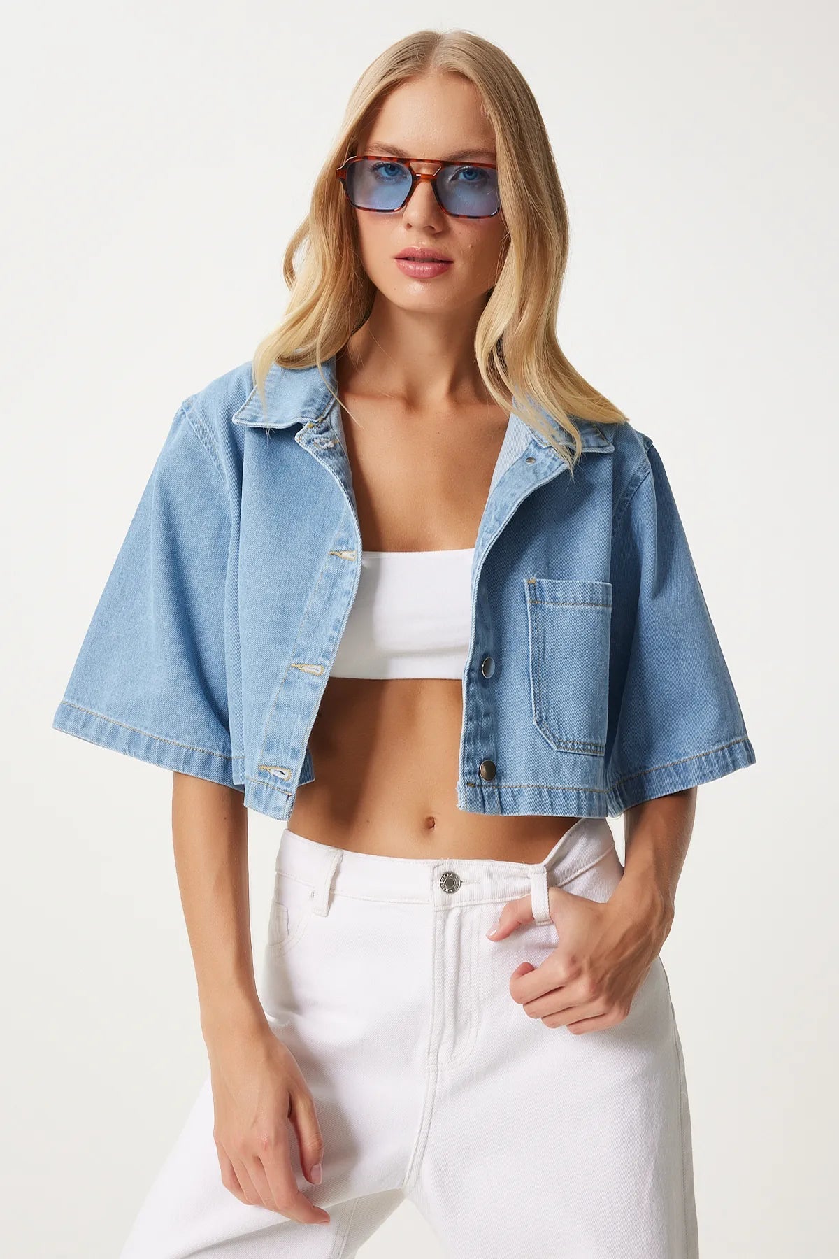 Blue Pocket Crop Denim Jacket - Lebbse