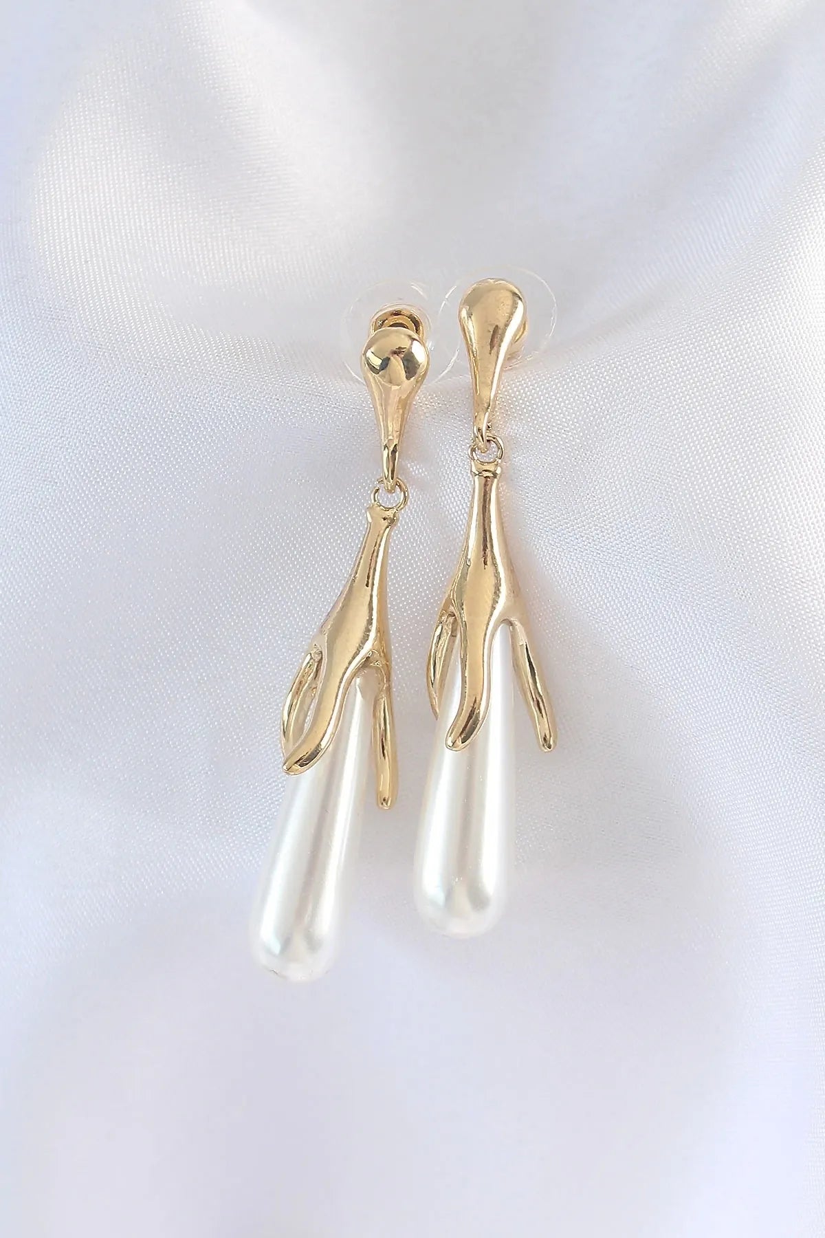 Brass Gold Color Bow Model Pearl Stone Long Earring - Lebbse