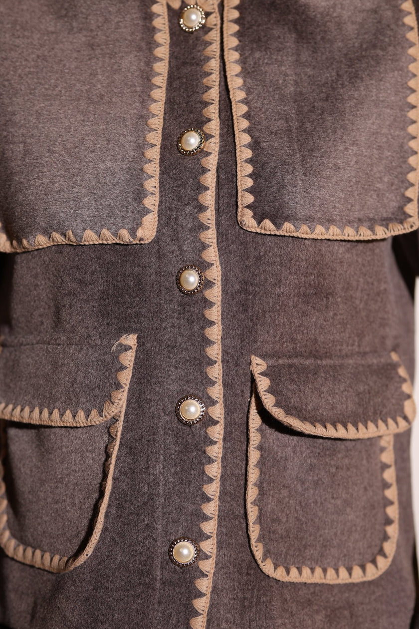 Cachet Jacket with Shepherd Stitch Detail, Collar, and Pocket Accents - Lebbse