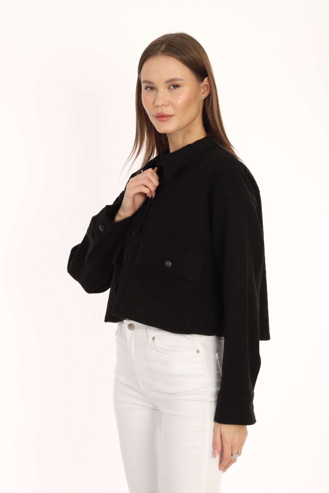 قميص كشمير نسائي قصير أسود - Cashmere Crop Shirt - BLACK