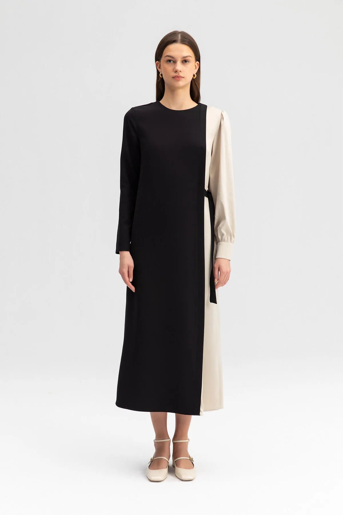 CONTRAST COLOR DRESS - Lebbse