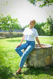 2- تيشرت ابيض قصير شرائط على شكل عقد - Crop T-Shirt with Bow Detail White
