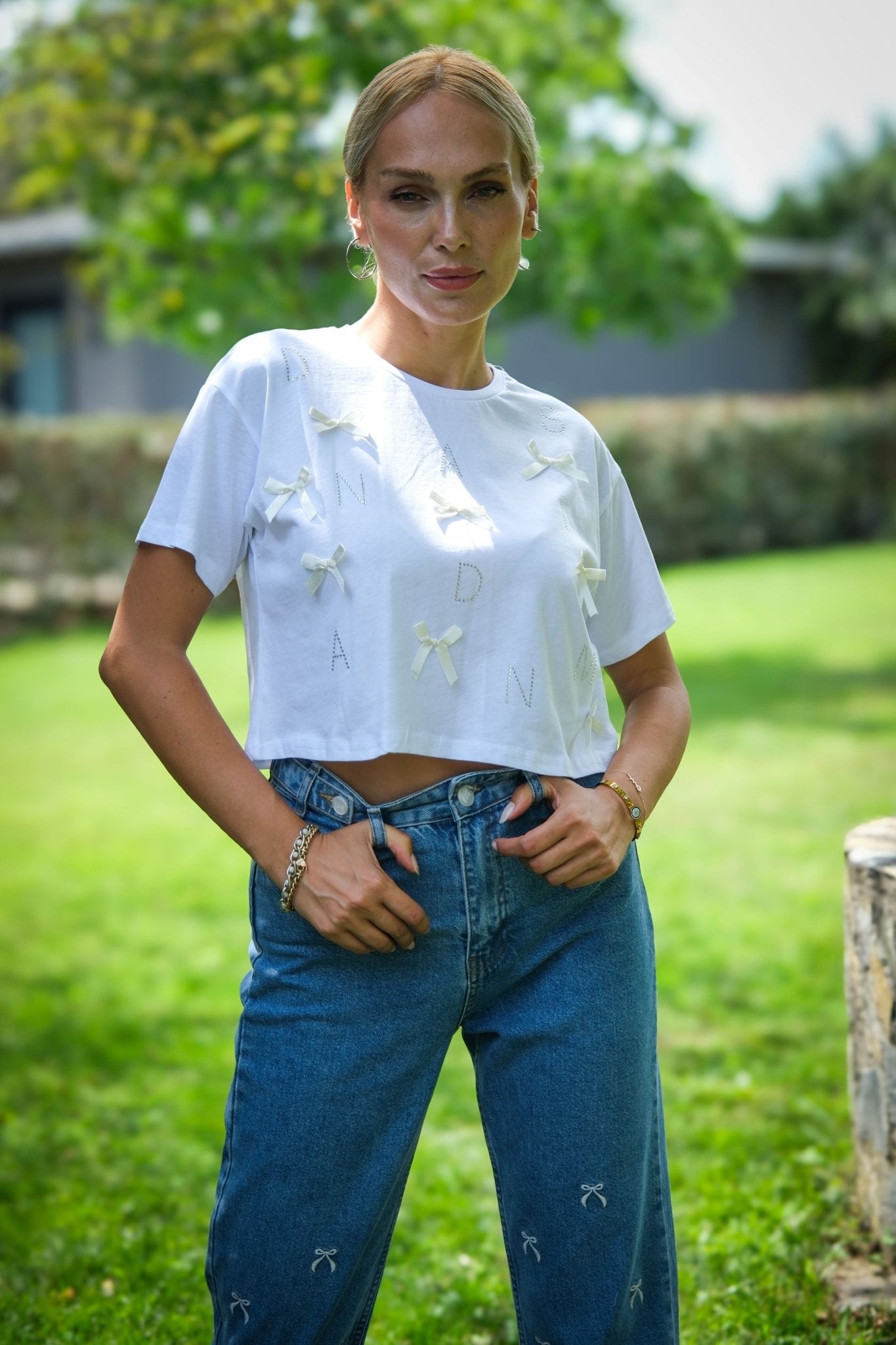 Crop T-Shirt with Bow Detail White - Lebbse