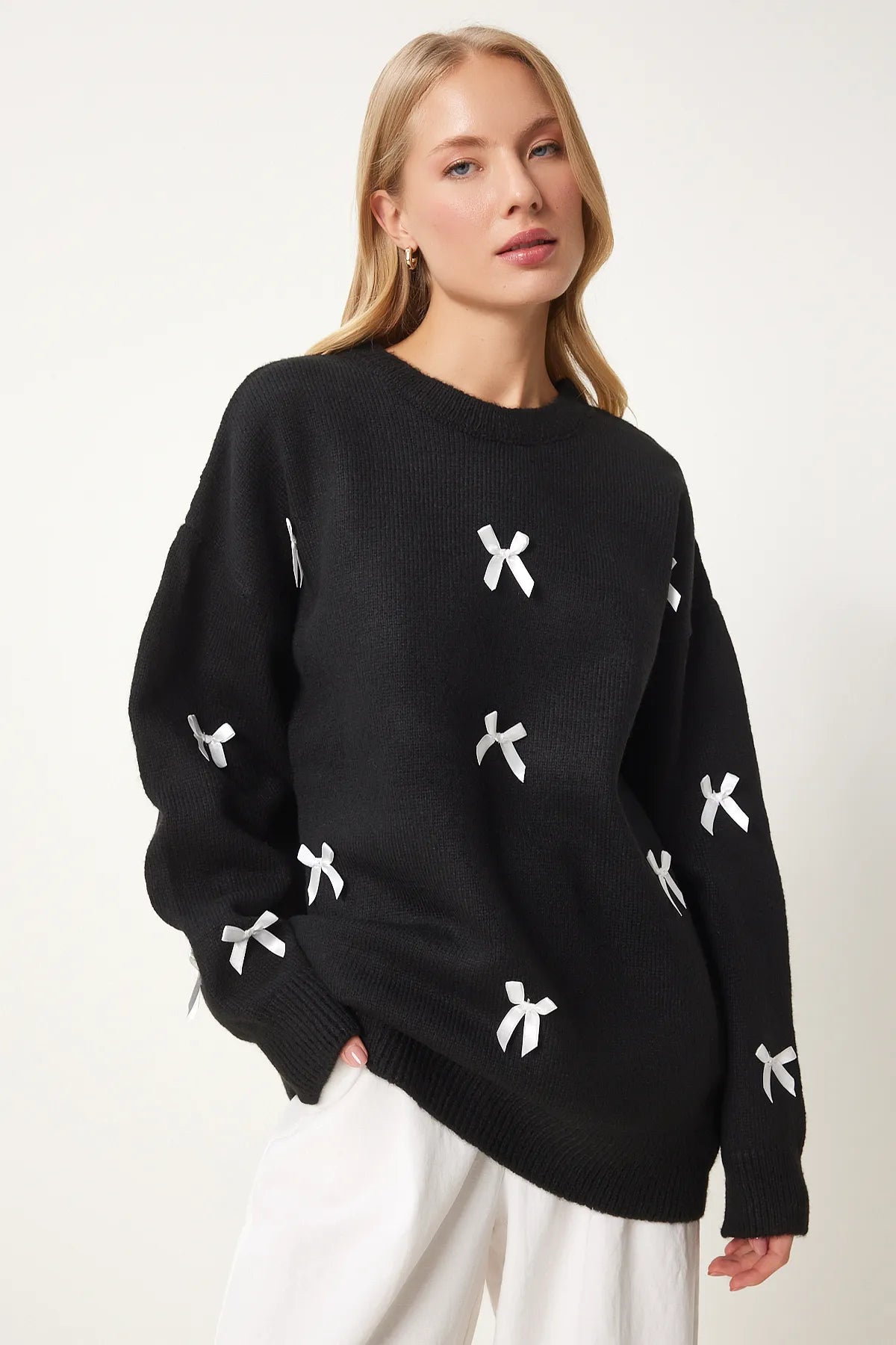 Women's Black Bow Knit Sweater