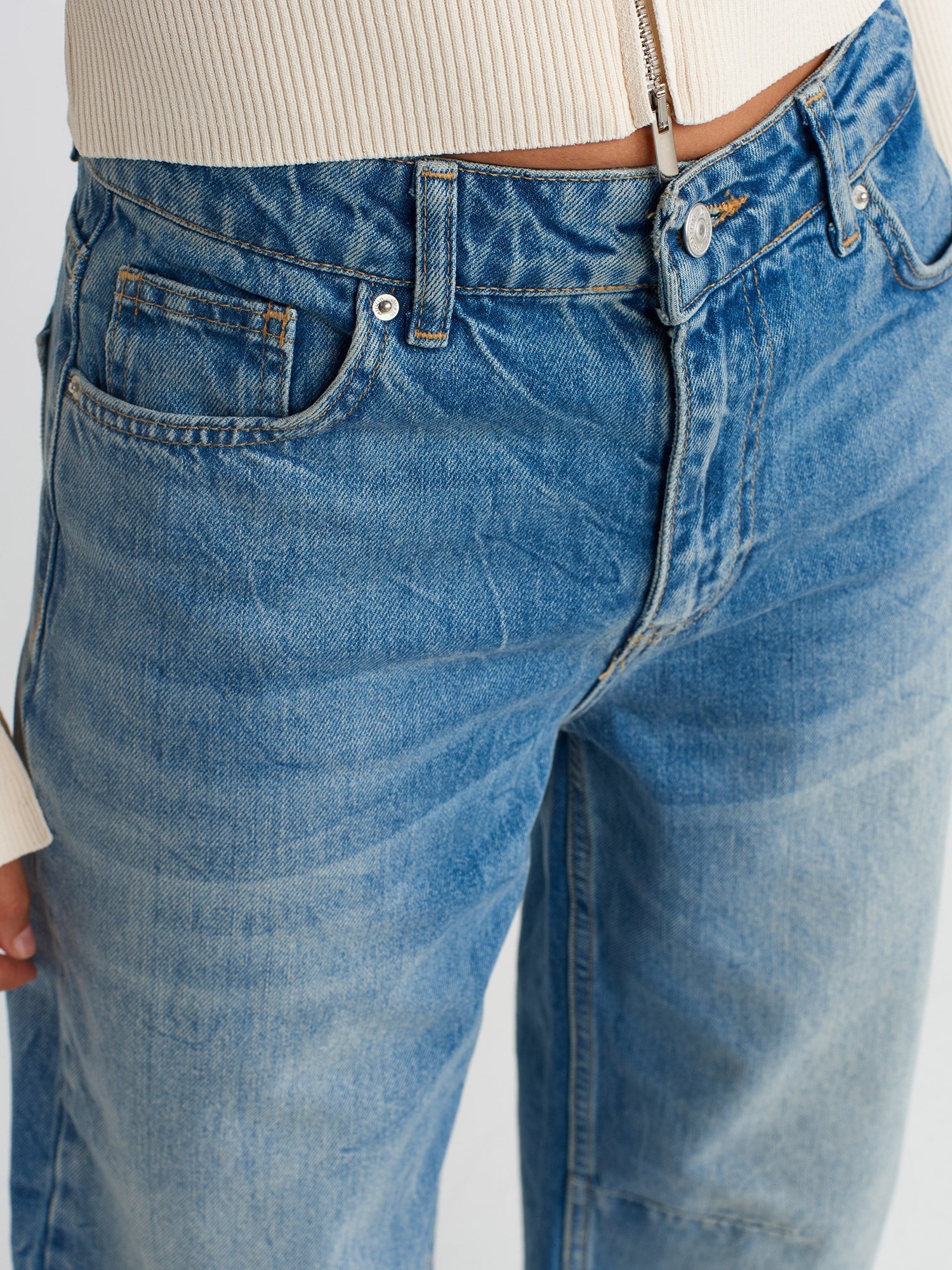 Denim Trousers with Seamless Darts at Leg End - Blue - Lebbse