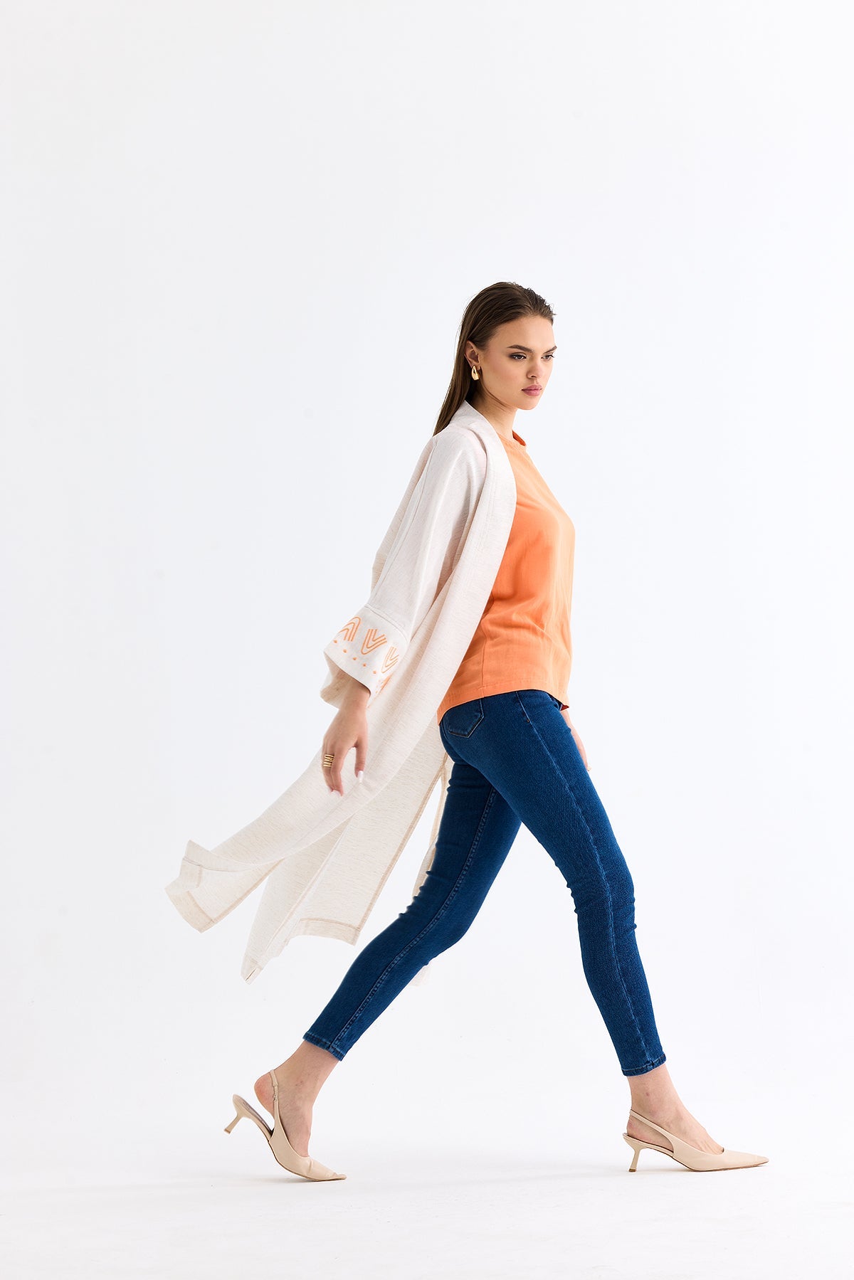 Embroidered Kimono Orange | November Vibes | Lebbse Embroidered Kimono Orange | November Vibes | Lebbse