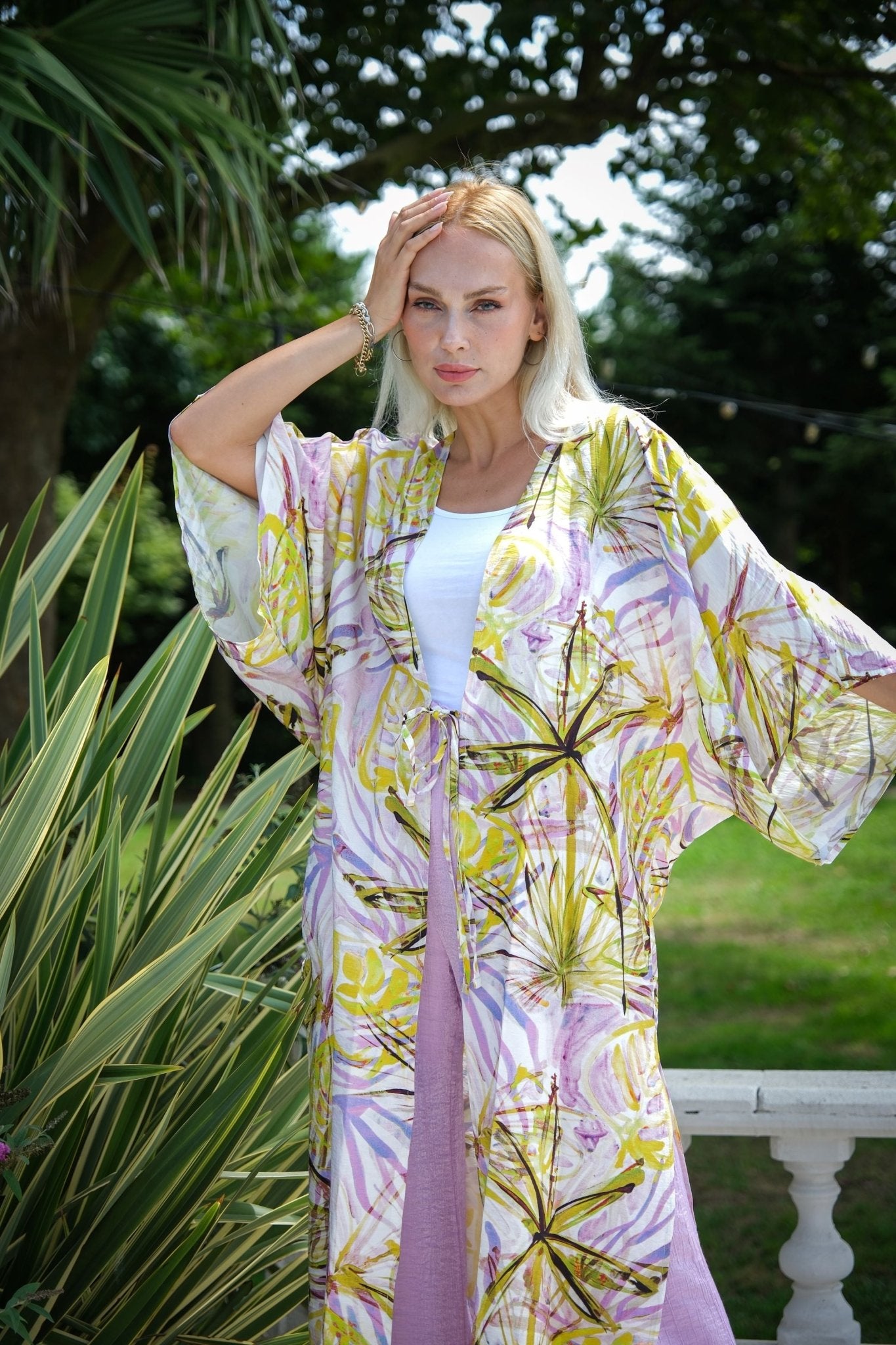 Flower Detailed Kimono Purple | November Vibes | Lebbse Flower Detailed Kimono Purple | November Vibes | Lebbse