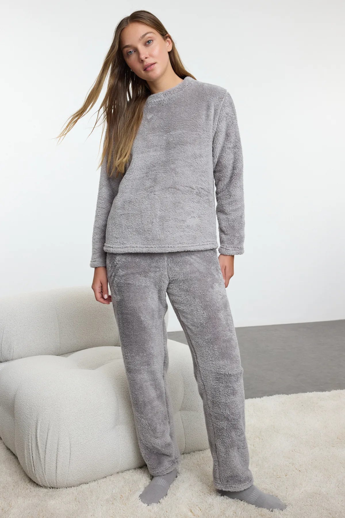 Gray Back Embroidery Detailed Wellsoft Winter Knitted Pajama Set - Lebbse