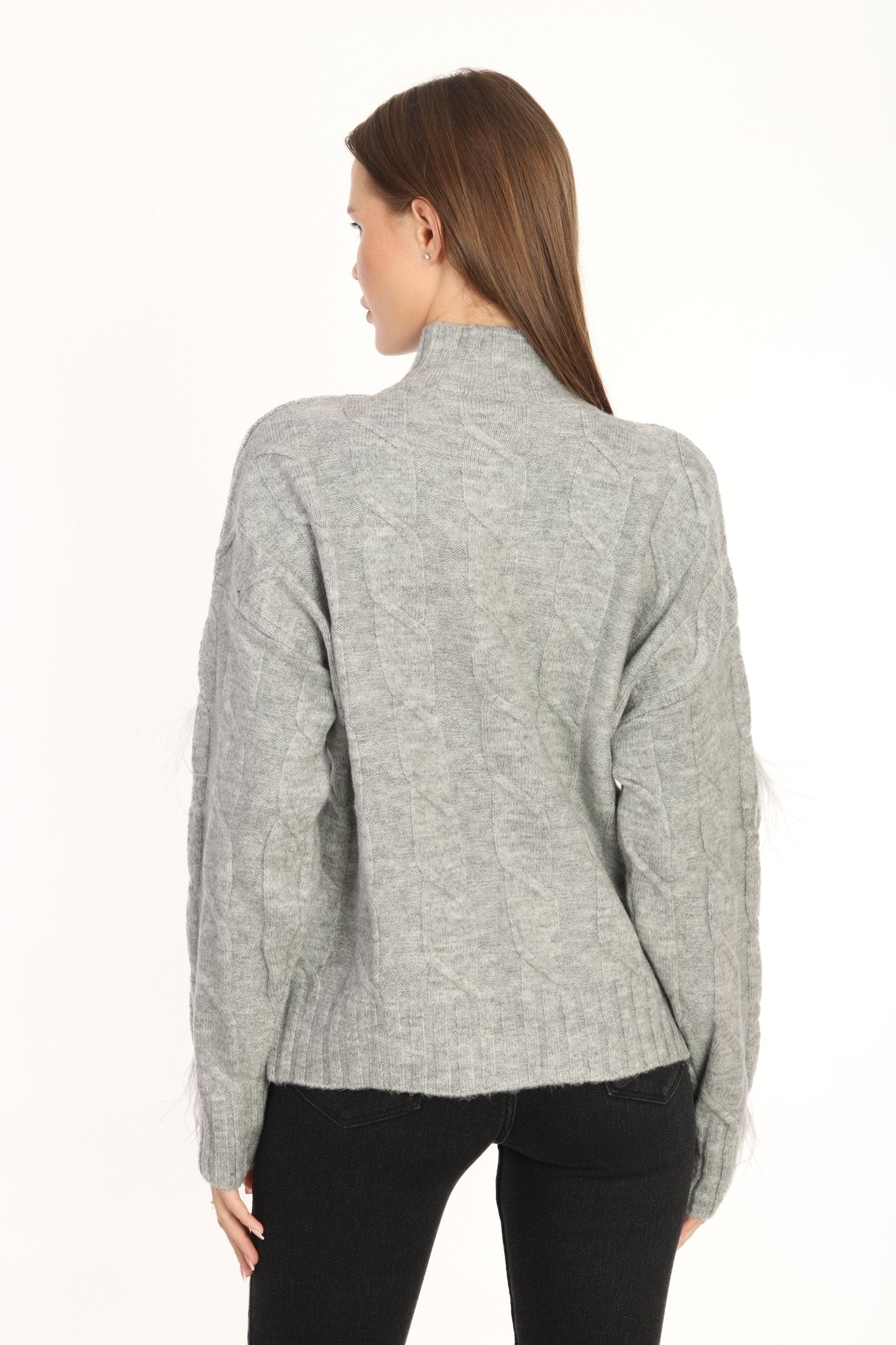 Gray Feathered Sweater | CLOTHES | KNITWEAR | Lebbse Gray Feathered Sweater | CLOTHES | KNITWEAR | Lebbse