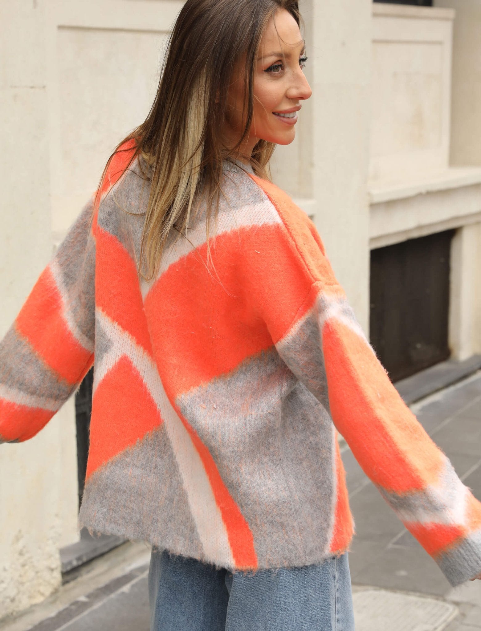 Gray Orange Line Sweater - Lebbse