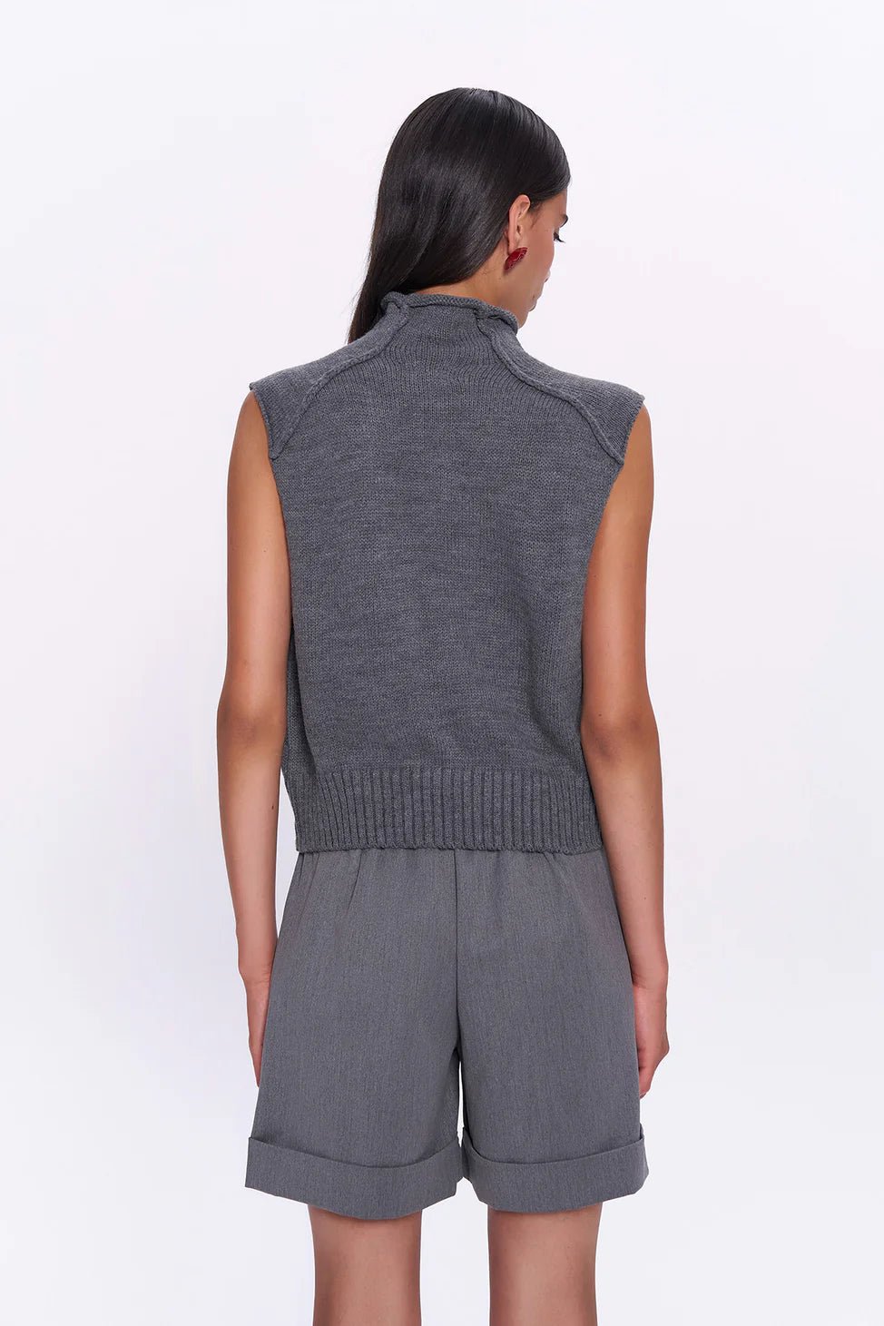 Gray Reverse Sewing Detailed Knitted Sweater - Lebbse