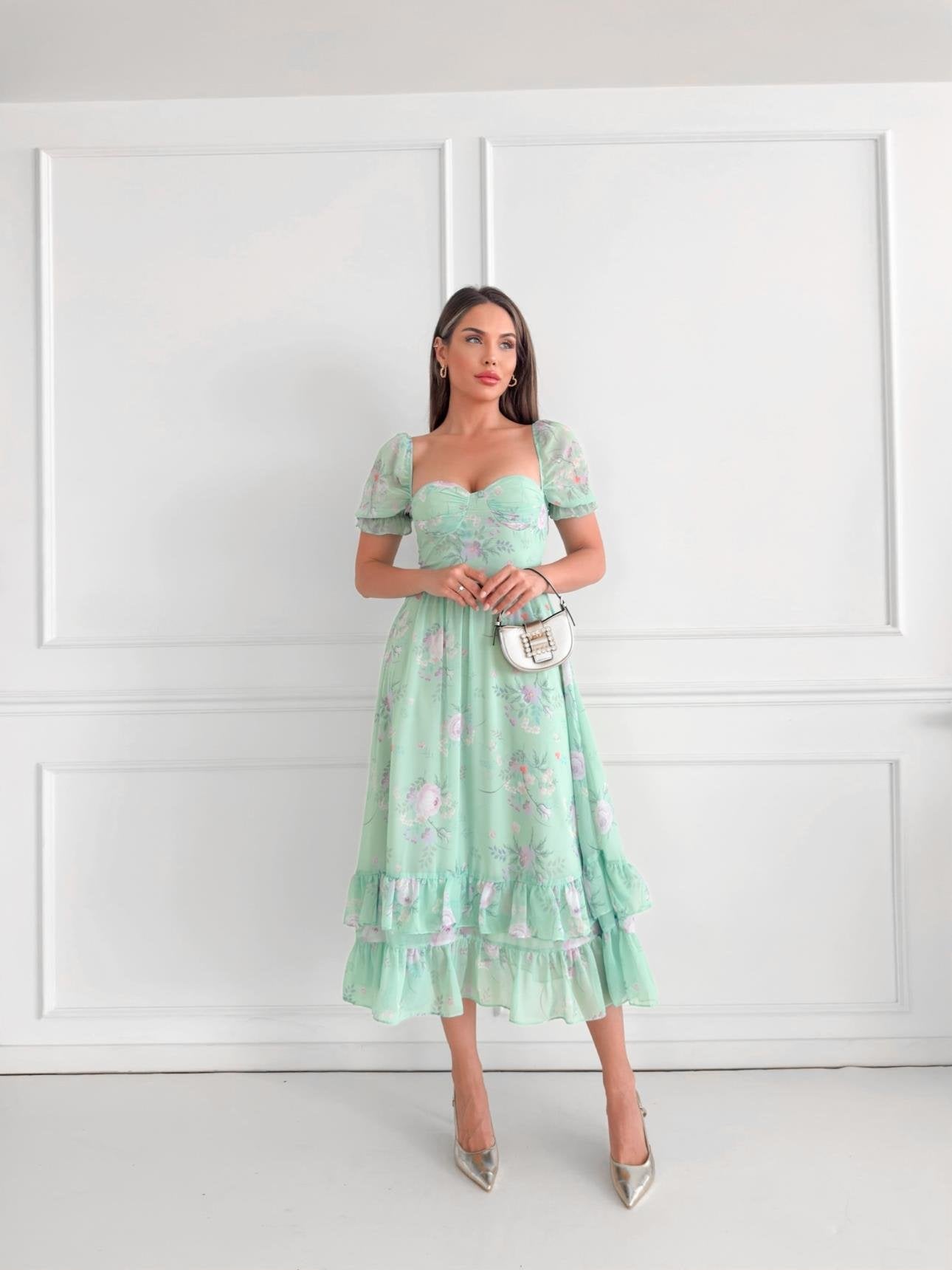 GREEN FLORAL DRESS WITH BOTTOM ROLLS - Lebbse