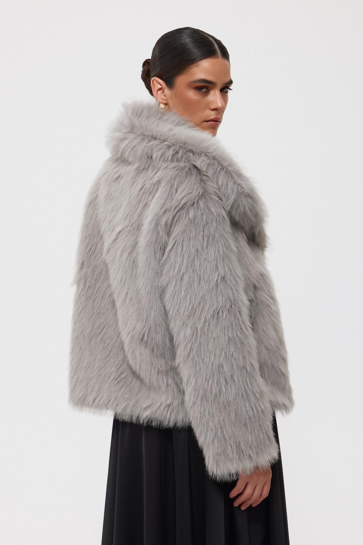 Grey Short Faux Fur Jacket - Lebbse