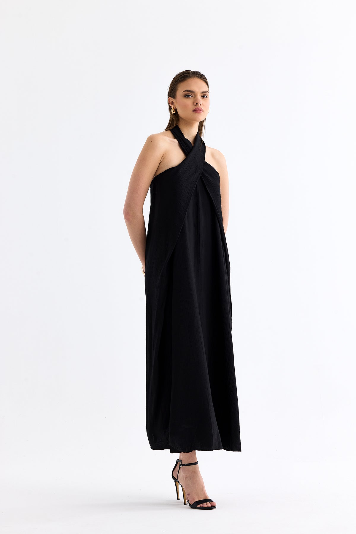 Halter Neck Maxi Dress Black | CLOTHES | DRESS | Lebbse Halter Neck Maxi Dress Black | CLOTHES | DRESS | Lebbse