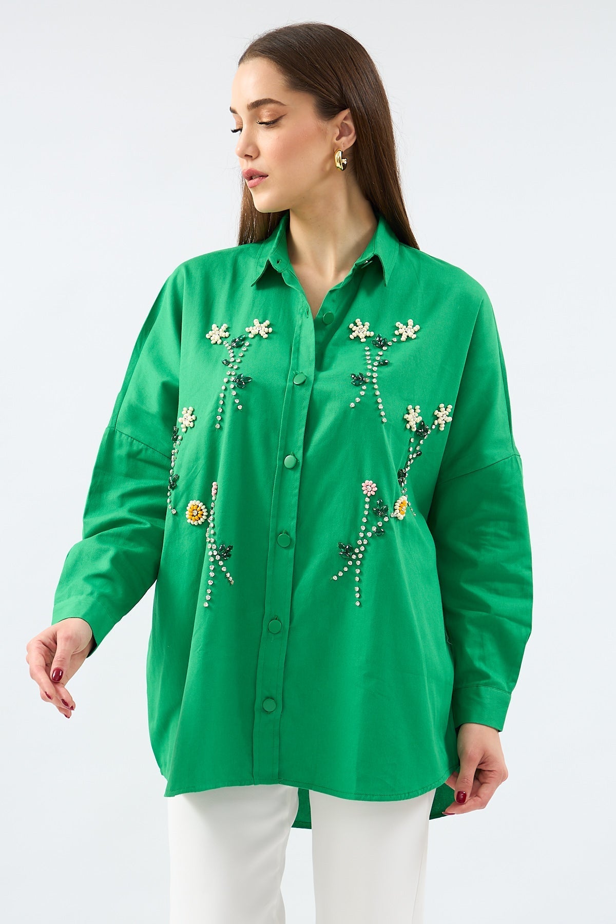 3- قميص نسائي كبير الحجم بحجر مصنوع يدويا - Handcrafted Stone Oversized Shirt