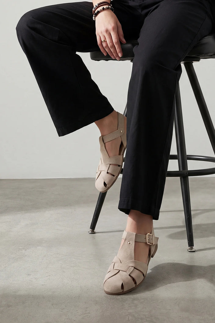 YENZAR Beige Suede Genuine Leather Closed-Toe Women’s Sandals