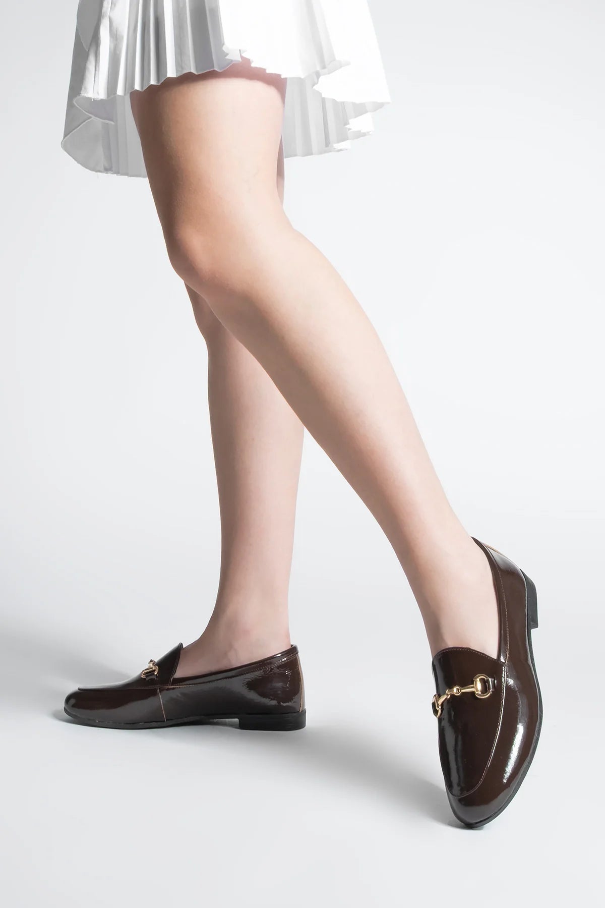Women's Genuine Leather Chain Loafer Shoes Tanle - Brown Patent Leather