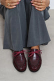 Rebel Burgundy Crocodile-Texture Genuine Leather Lace-Up Flat Women's Loafers