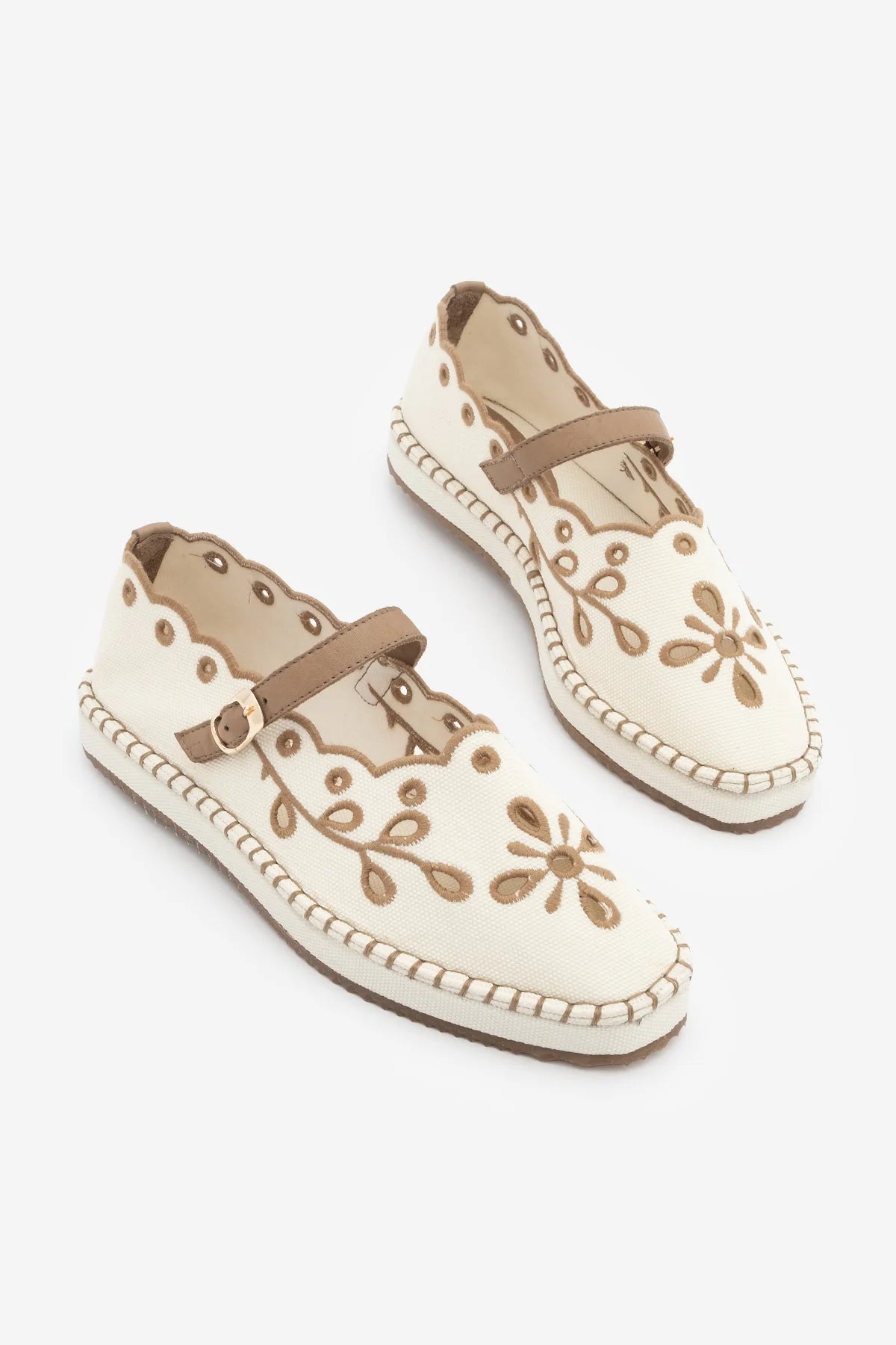Forven Ecru Linen Women’s Embroidered Strappy Jute Espadrille Ballet Flats