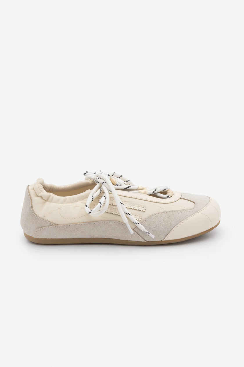 Varemi – Beige Suede Women’s Lace-Up Sneakers