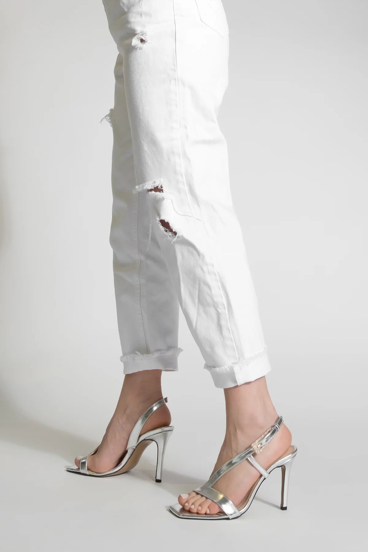 Women's Blunt Toe Stone Buckled Heeled Sandals Ginda - Silver