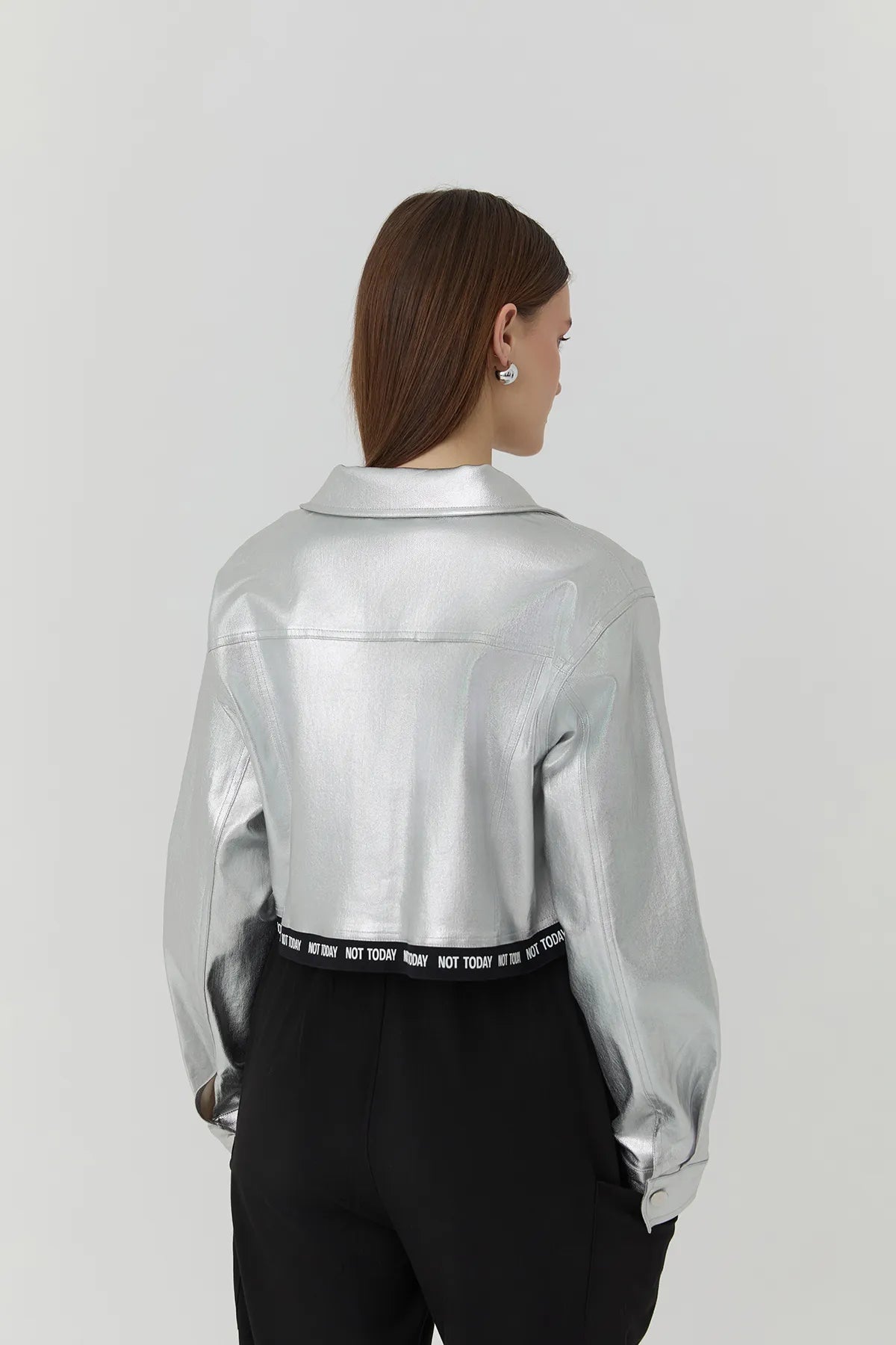 Metallic Short Jacket with Waist Text Print Silver - Lebbse