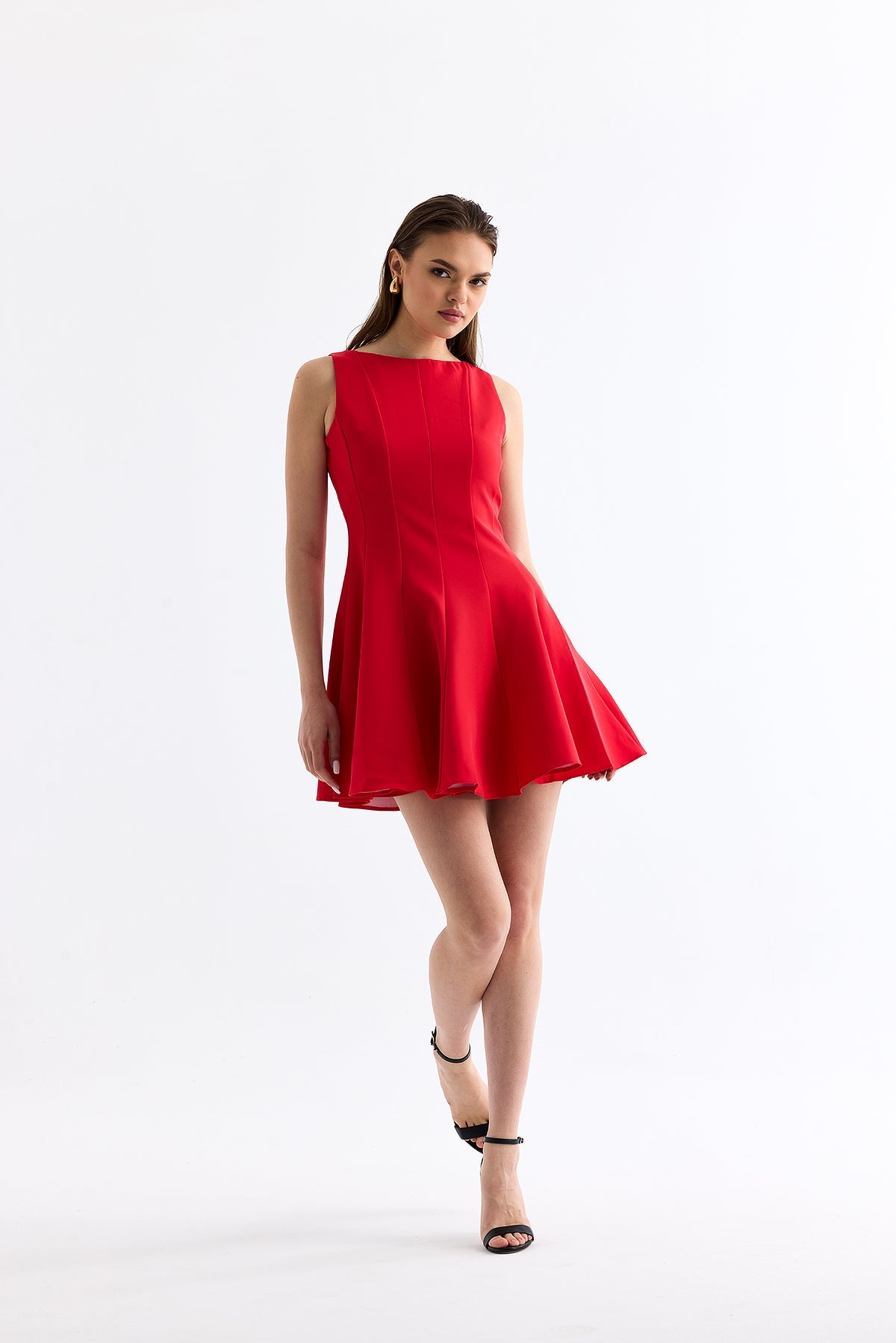 4- موديلات فساتين سهرة قصير باللون الأحمر - Mini Dress Red