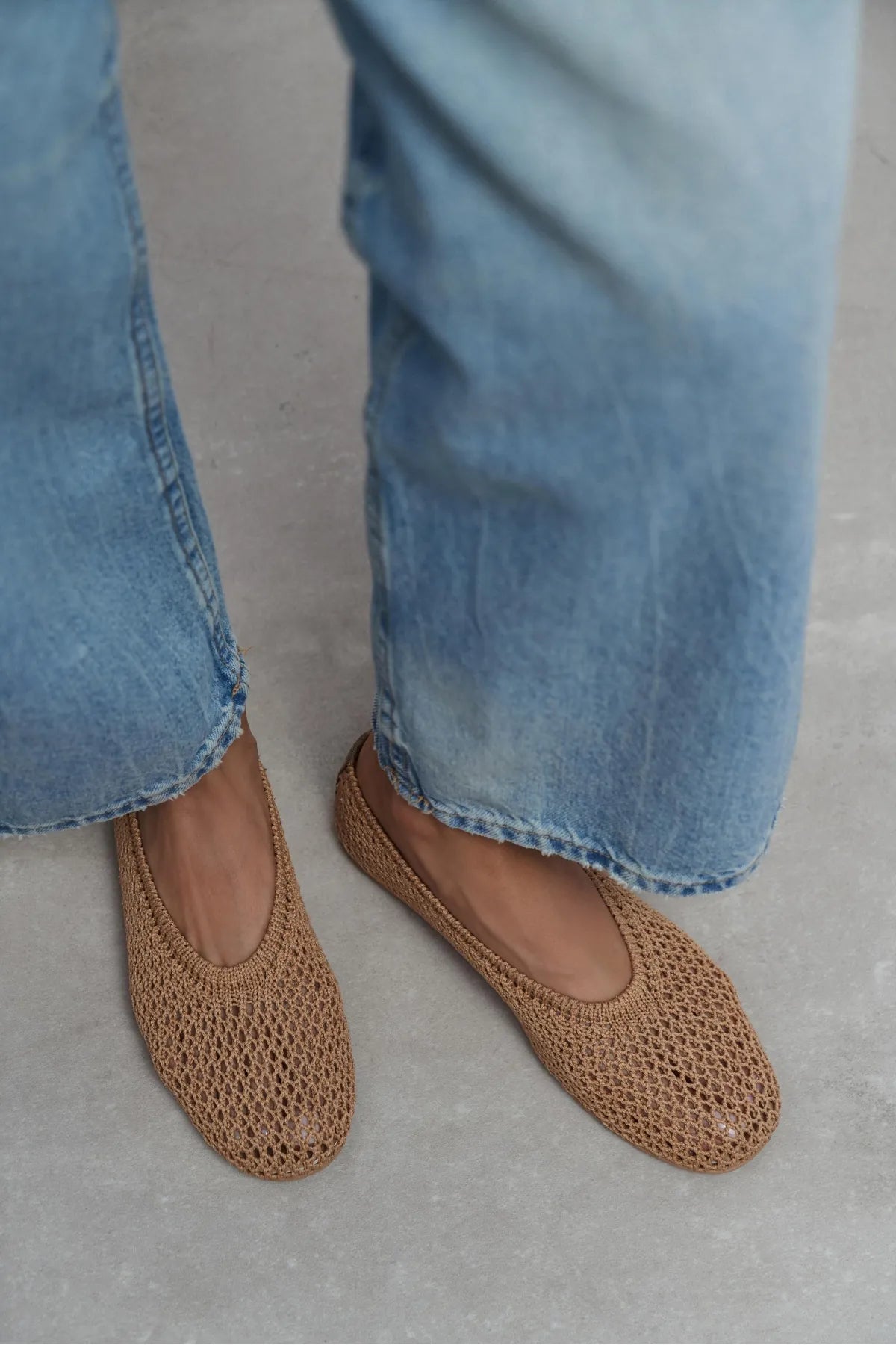LIPS Dark Beige Knit Mesh Flat Women’s Ballet Flats
