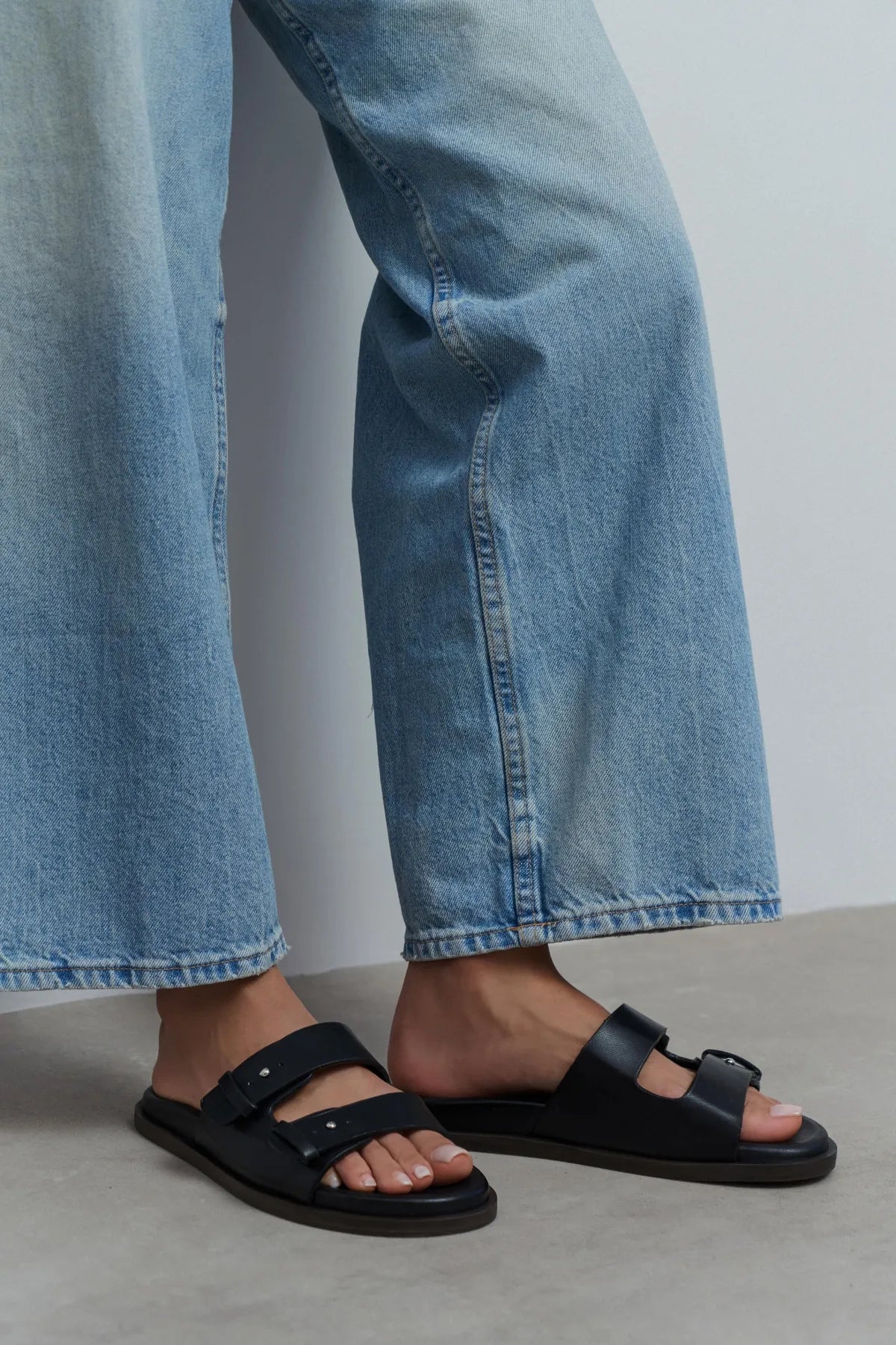 CUTE Black Rustic Double Strap Flat Sole Women’s Slippers | FOOTWEAR | Slipper | Lebbse CUTE Black Rustic Double Strap Flat Sole Women’s Slippers | FOOTWEAR | Slipper | Lebbse