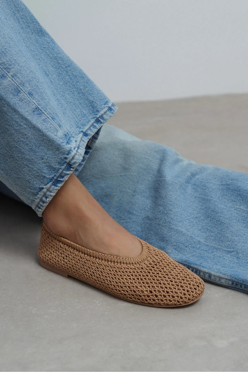 LIPS Dark Beige Knit Mesh Flat Women’s Ballet Flats