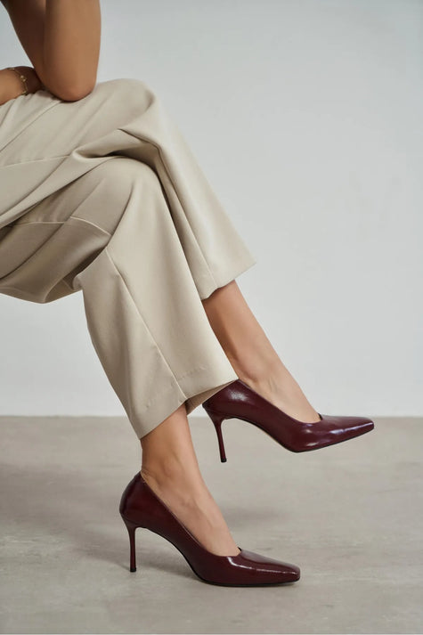 ZIVY Burgundy Rustic Patterned Blunder Toe Closed Heel Women’s Shoes