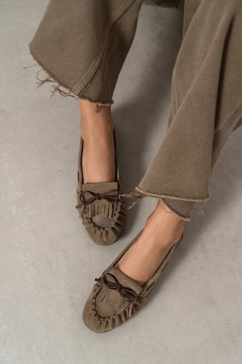 FERRE Dark Beige Suede Genuine Leather Lace-Up Detail Women’s Loafers