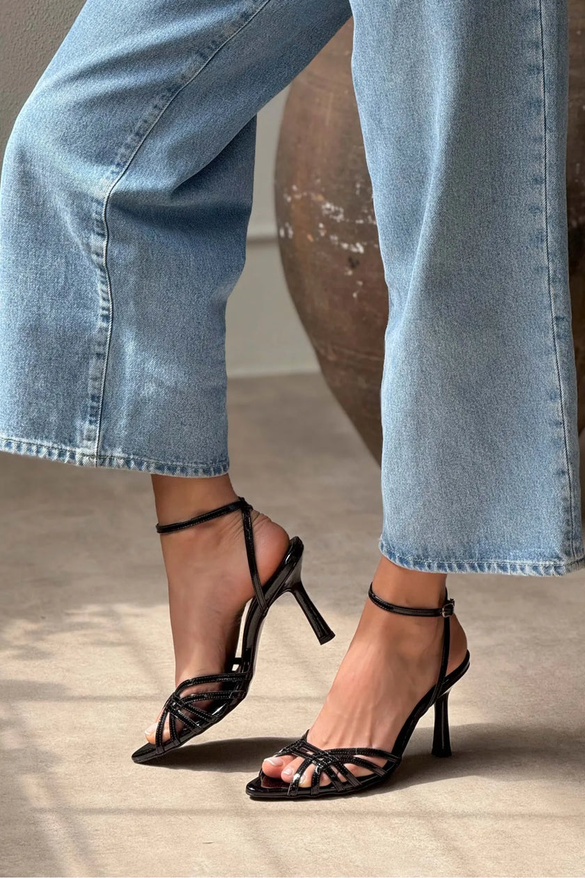 MERY Black Patent Leather Ankle-Strap Women’s Heel Sandals