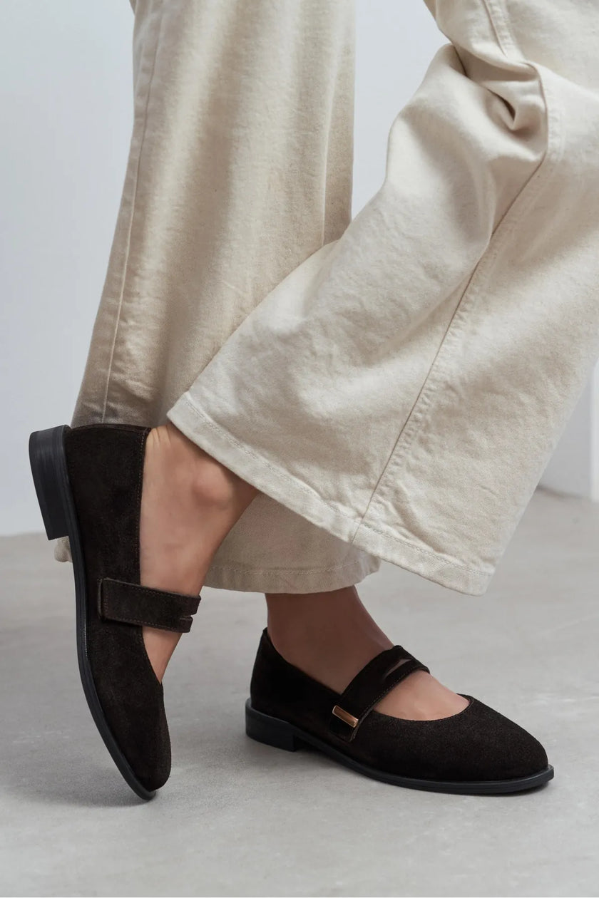MERLA Bitter Coffee Suede Genuine Leather Buckle Detail Women’s Ballet Flats