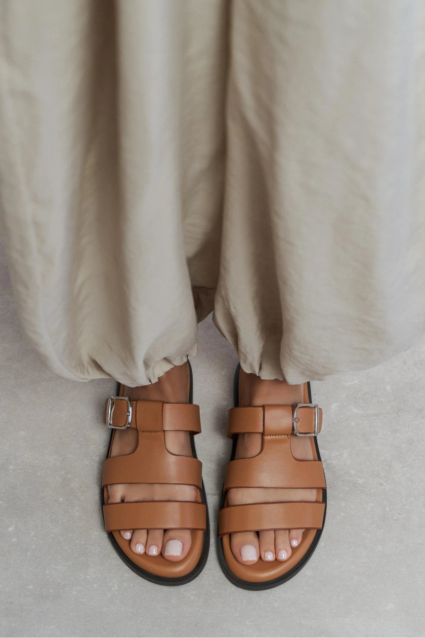 SPIRIT Tan Matte Buckle Detail Flat Women’s Slippers