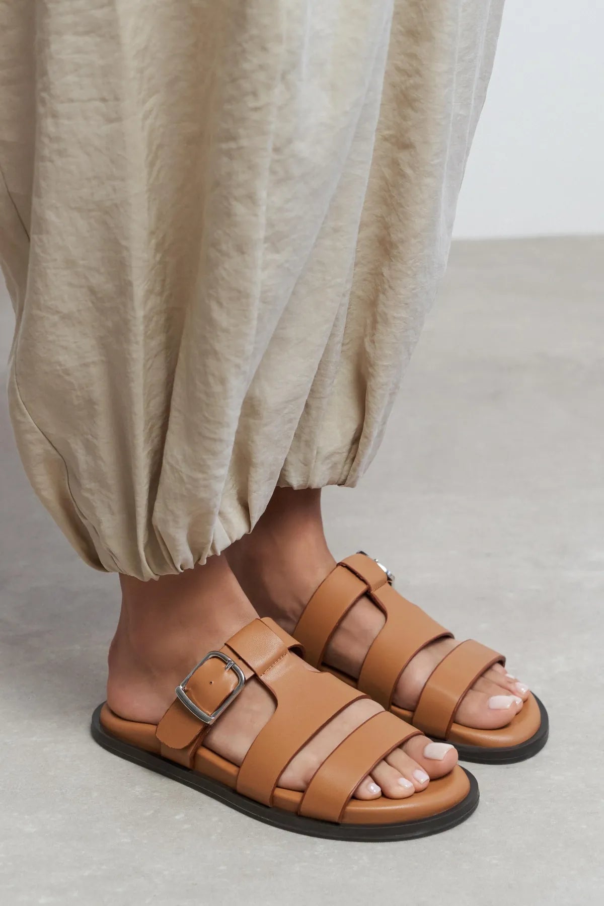 SPIRIT Tan Matte Buckle Detail Flat Women’s Slippers