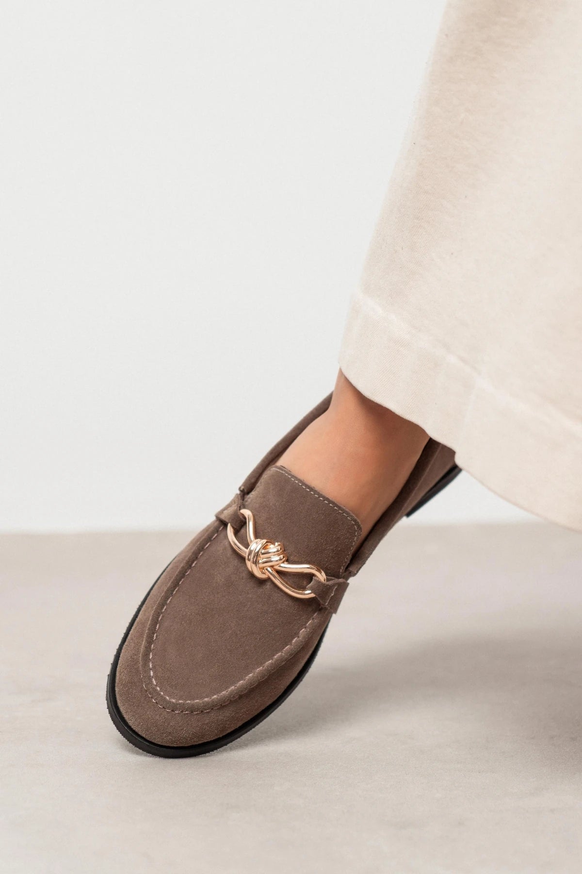 ABEL ROME BEIGE BUCKLE-DETAILED FLAT-SOLE WOMEN'S LOAFER SHOES