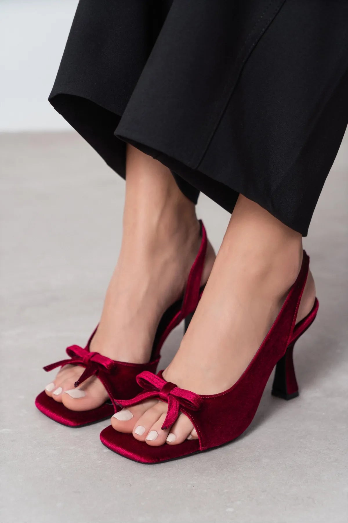 LILITH Burgundy Velvet Women’s Heel Shoes with Bow Detail