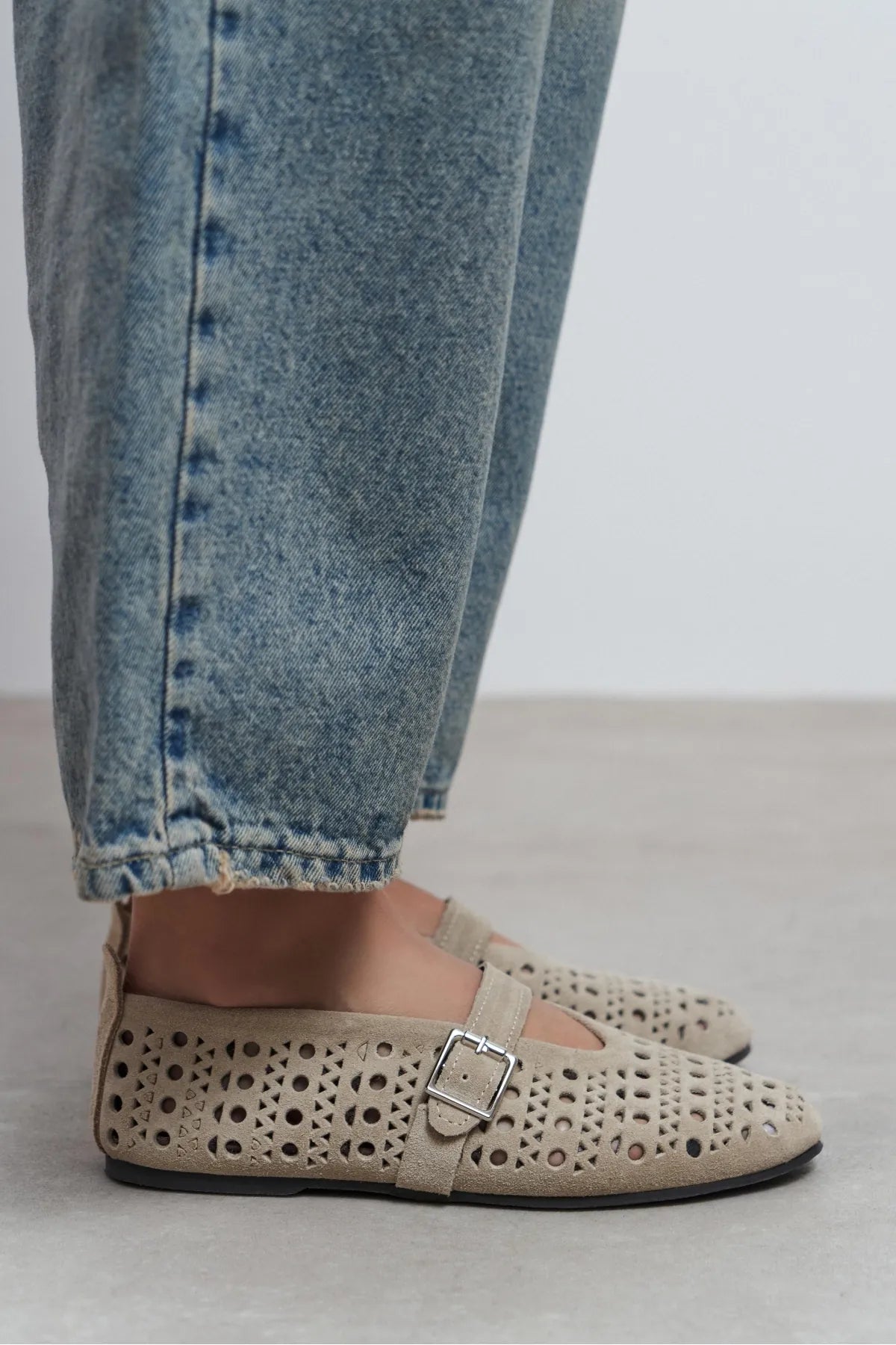 PATTER Beige Suede Studded Genuine Leather Buckle Detail Women’s Ballerina Flats | Ballet Flats | FOOTWEAR | Lebbse PATTER Beige Suede Studded Genuine Leather Buckle Detail Women’s Ballerina Flats | Ballet Flats | FOOTWEAR | Lebbse