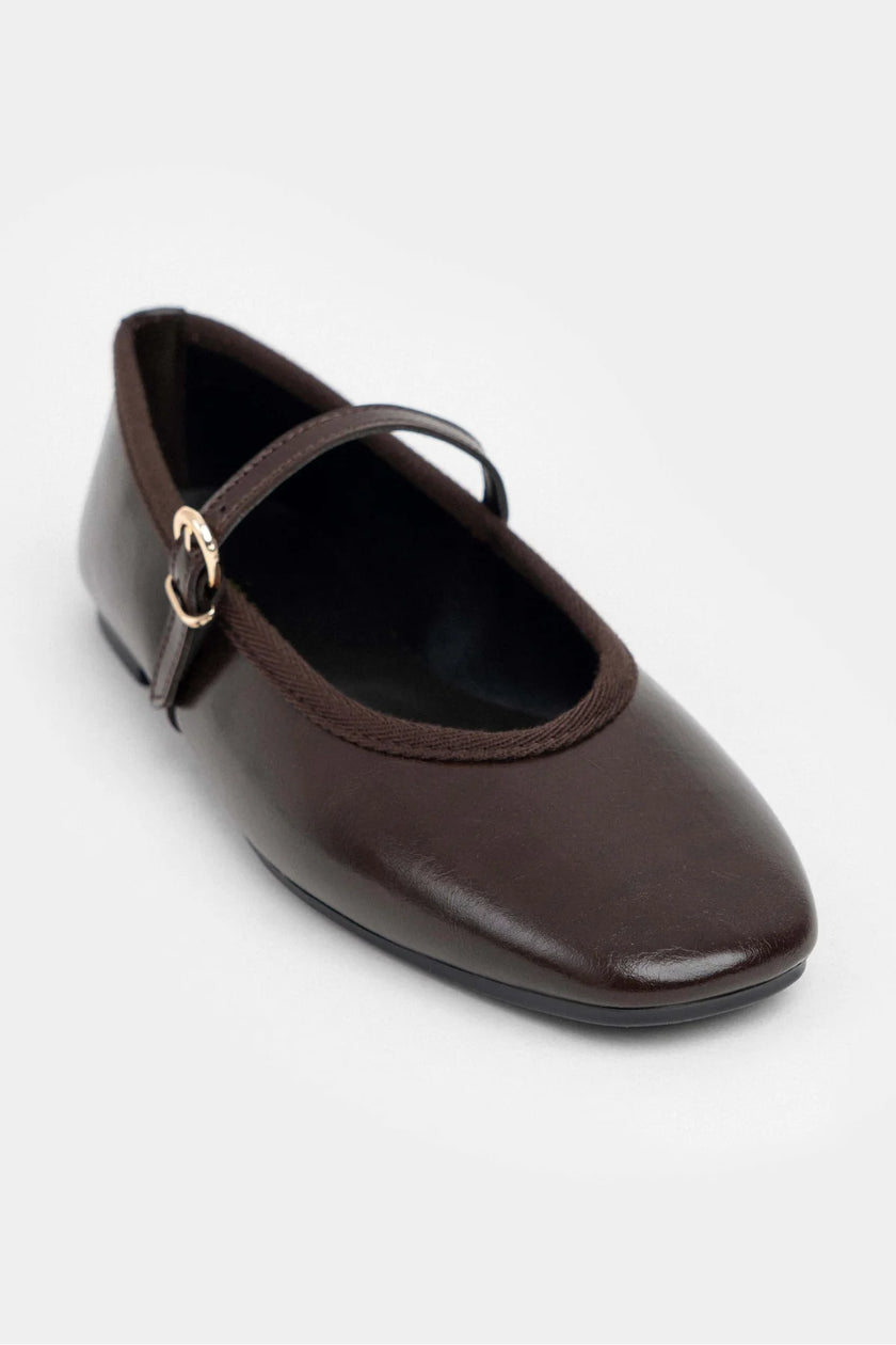 JEREMI Coffee Wrinkled Matte Belt Detail Women’s Ballet Flats