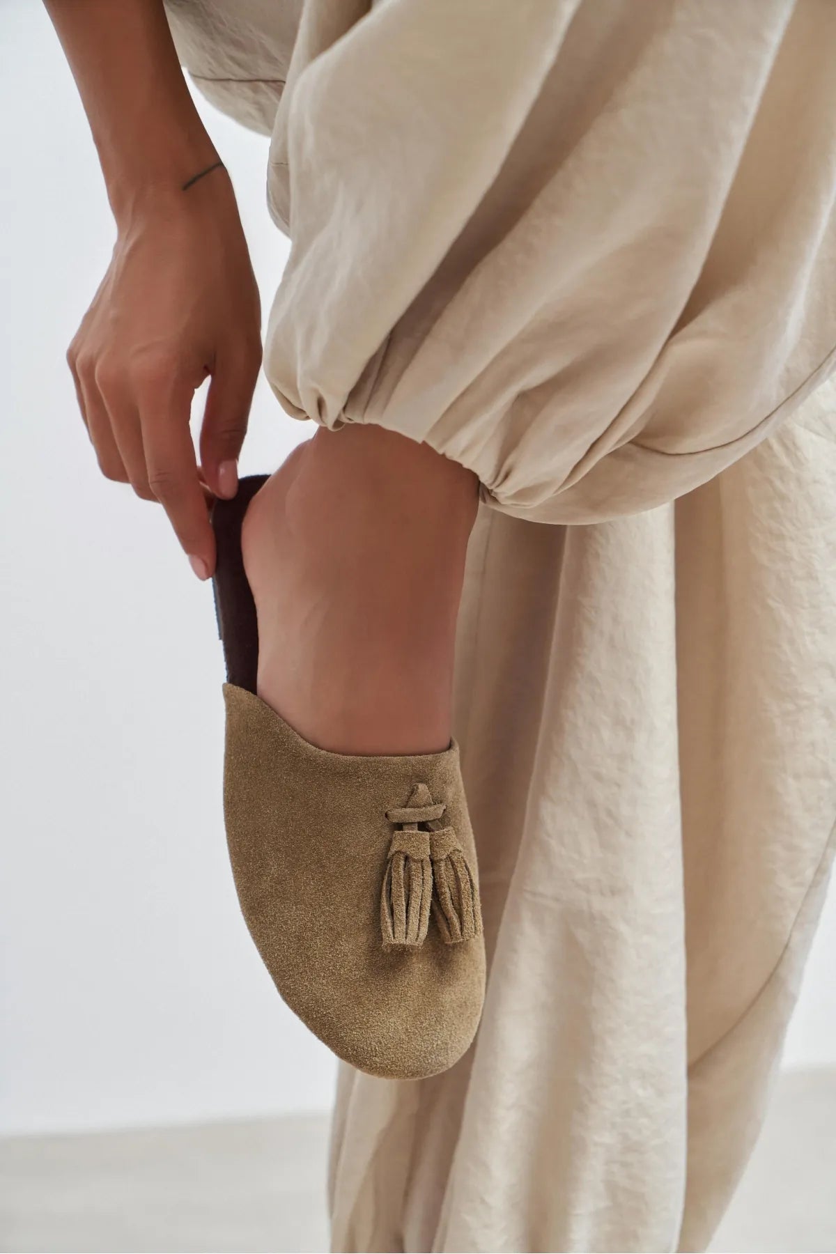 NELLA ROME BEIGE GENUINE SUEDE LEATHER TASSEL DETAIL WOMEN’S FLAT SLIPPERS