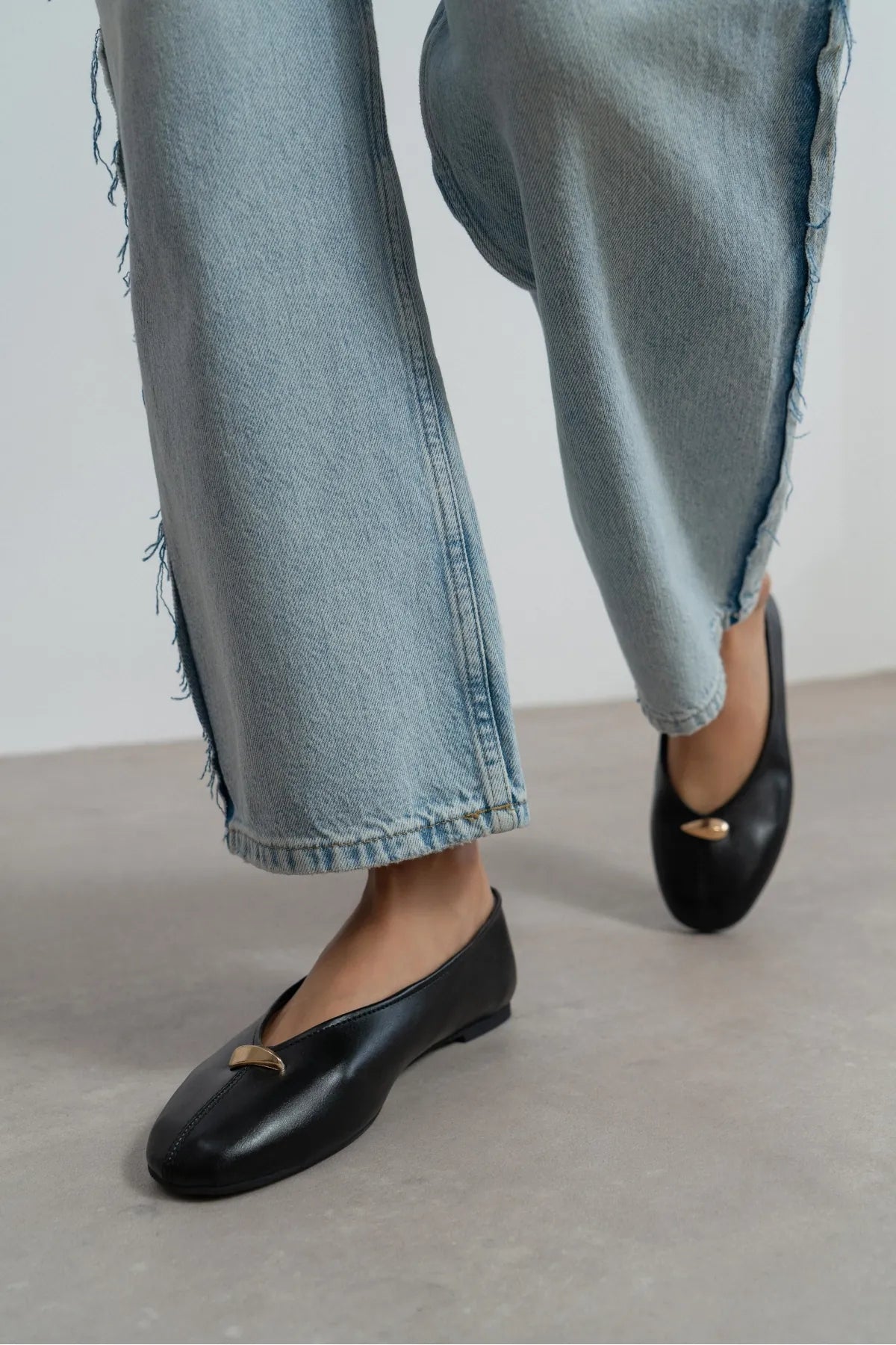 ASHY Black Matte Flat Women’s Ballet Shoes