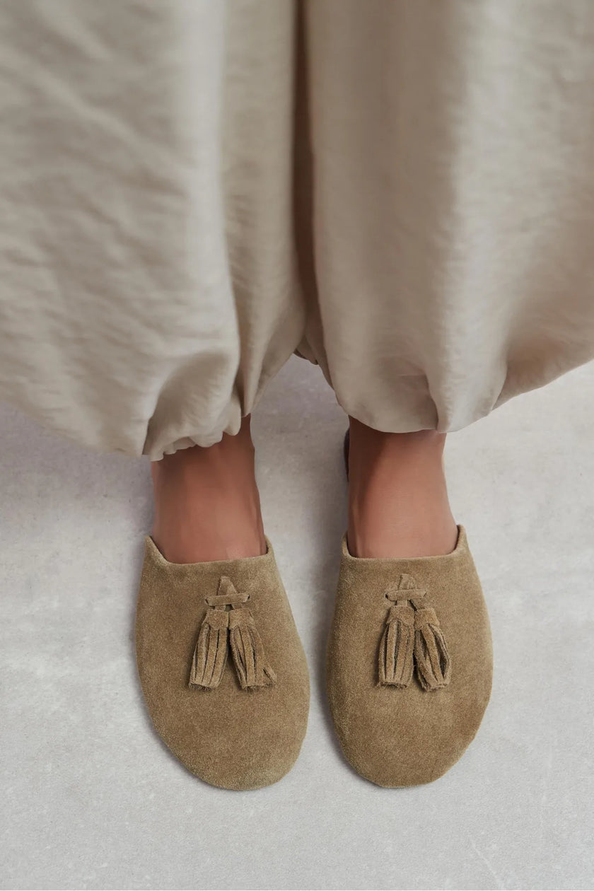 NELLA ROME BEIGE GENUINE SUEDE LEATHER TASSEL DETAIL WOMEN’S FLAT SLIPPERS