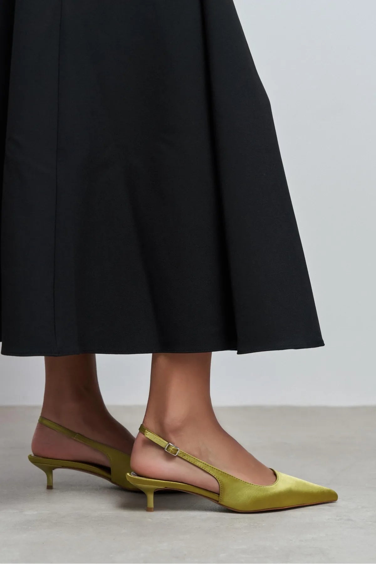 ROVIA Green Satin Pointed-Toe Thin Heel Women's Shoes