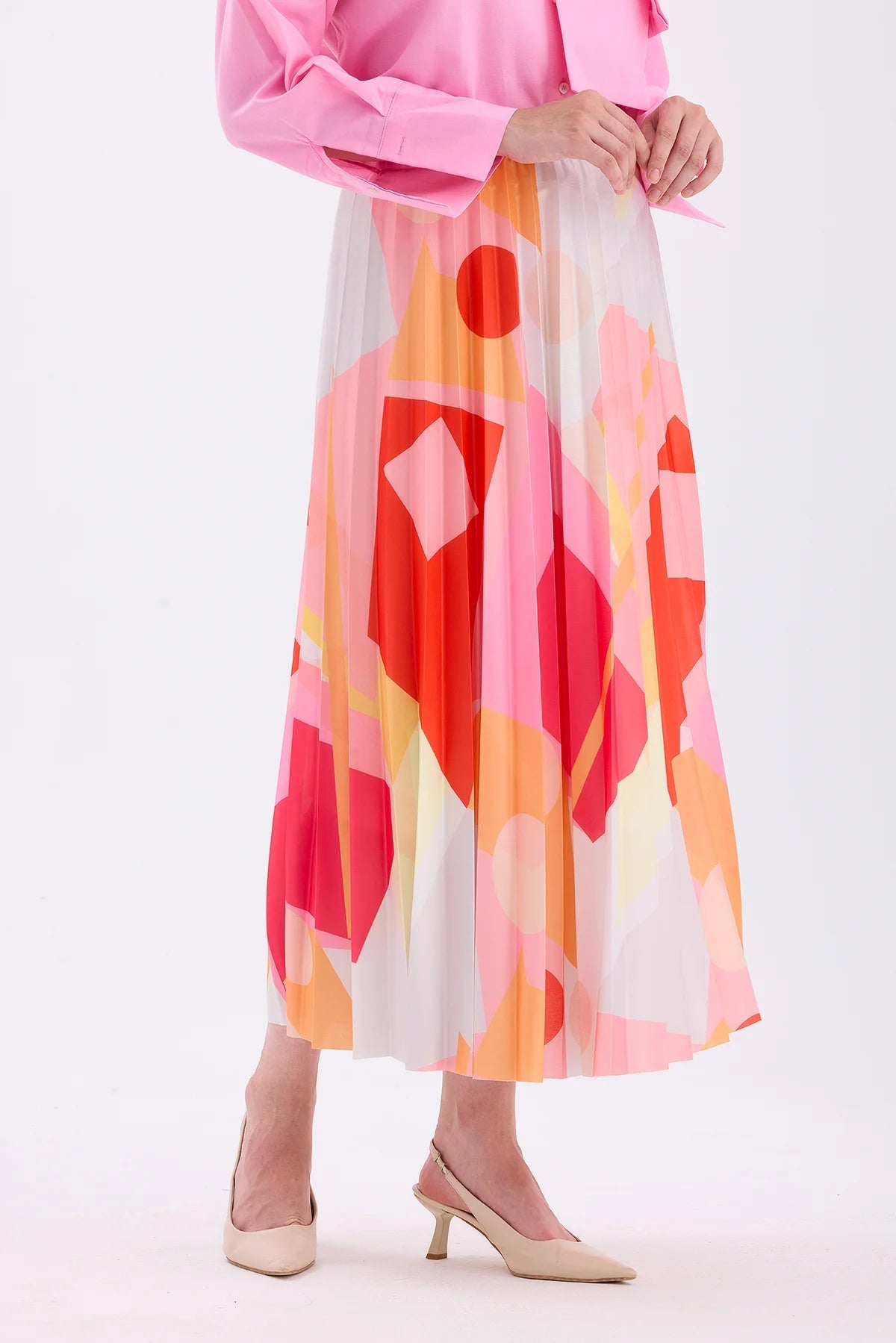 PATTERNED DRY ROSE PLEATED SKIRT | November Vibes | Skirt | Lebbse PATTERNED DRY ROSE PLEATED SKIRT | November Vibes | Skirt | Lebbse