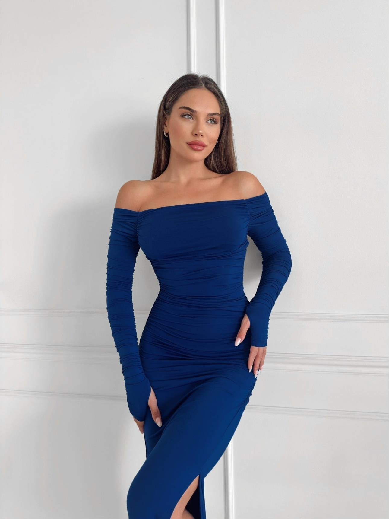 Pleated Slit Detail Dress - Lebbse