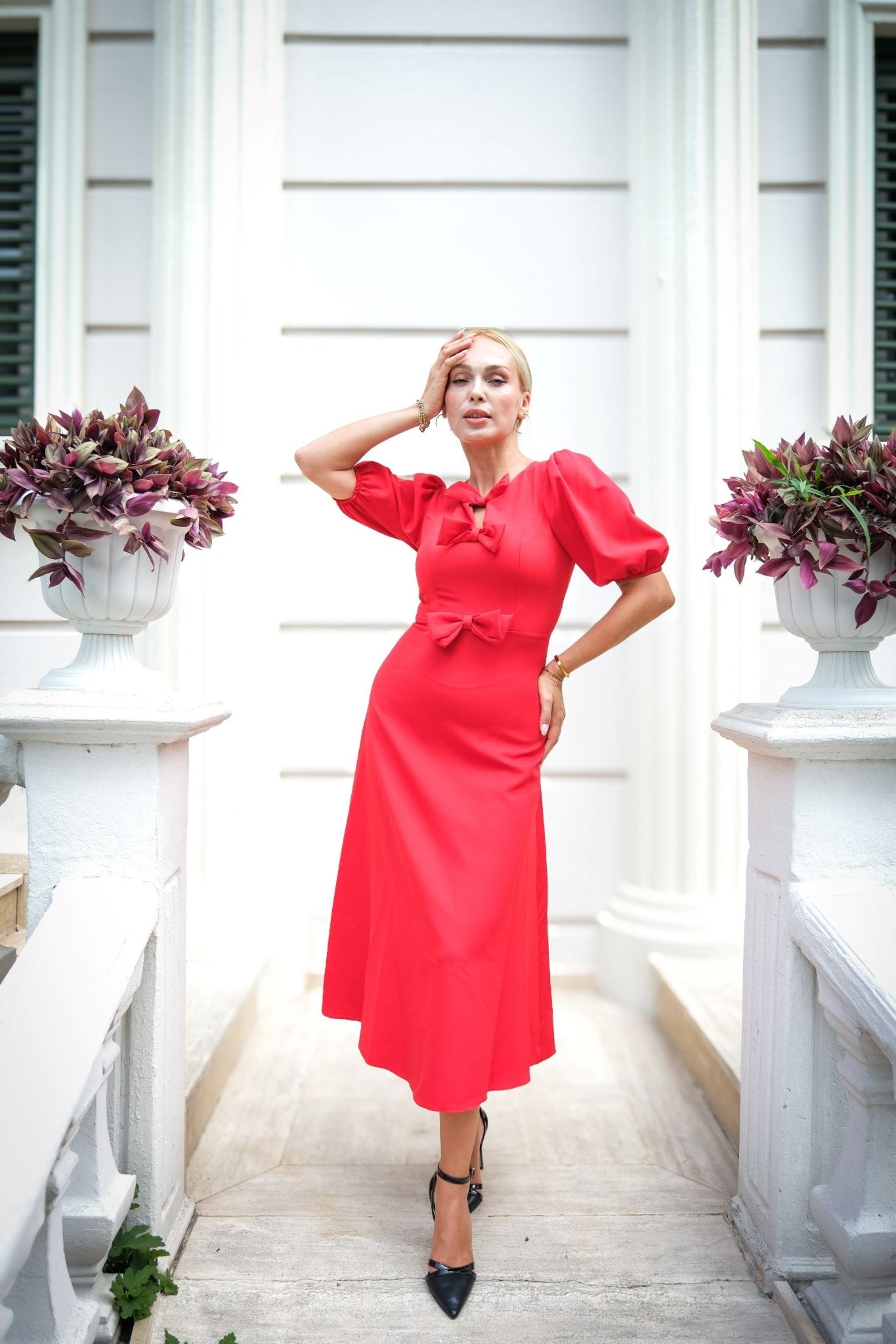 RED Bow Midi Dress - Lebbse